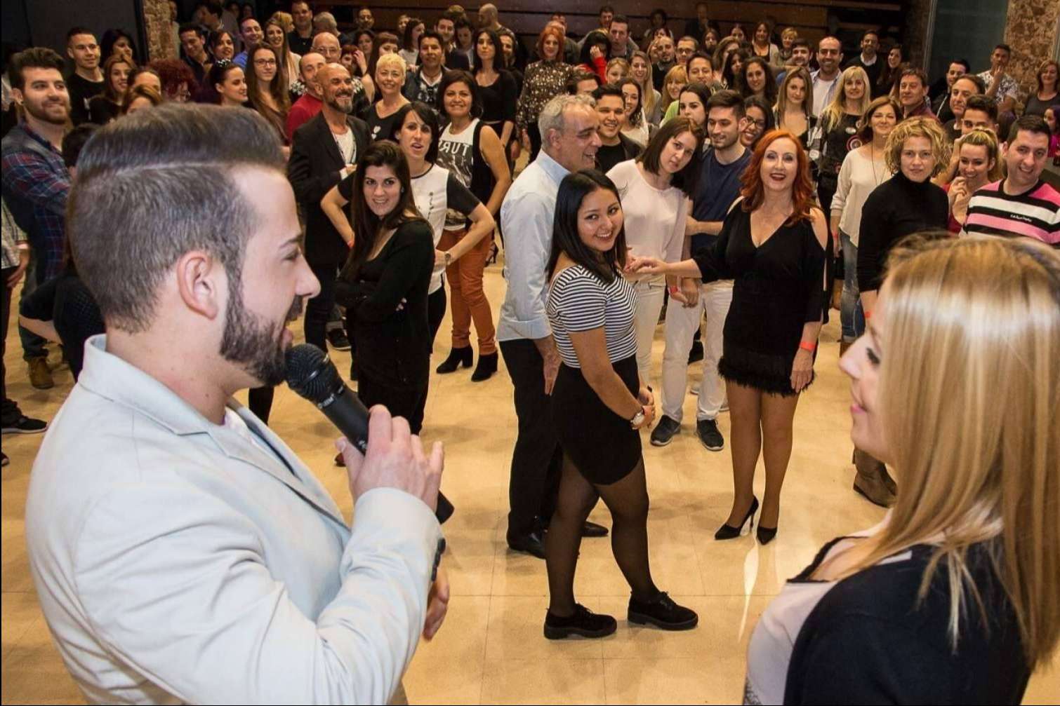 Txiki Bastida  y su escuela de baile, en tendencia