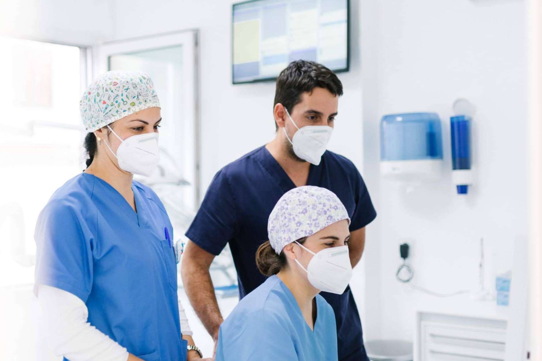 Prodental Santa Cruz explican qué son los implantes dentales y para qué sirven