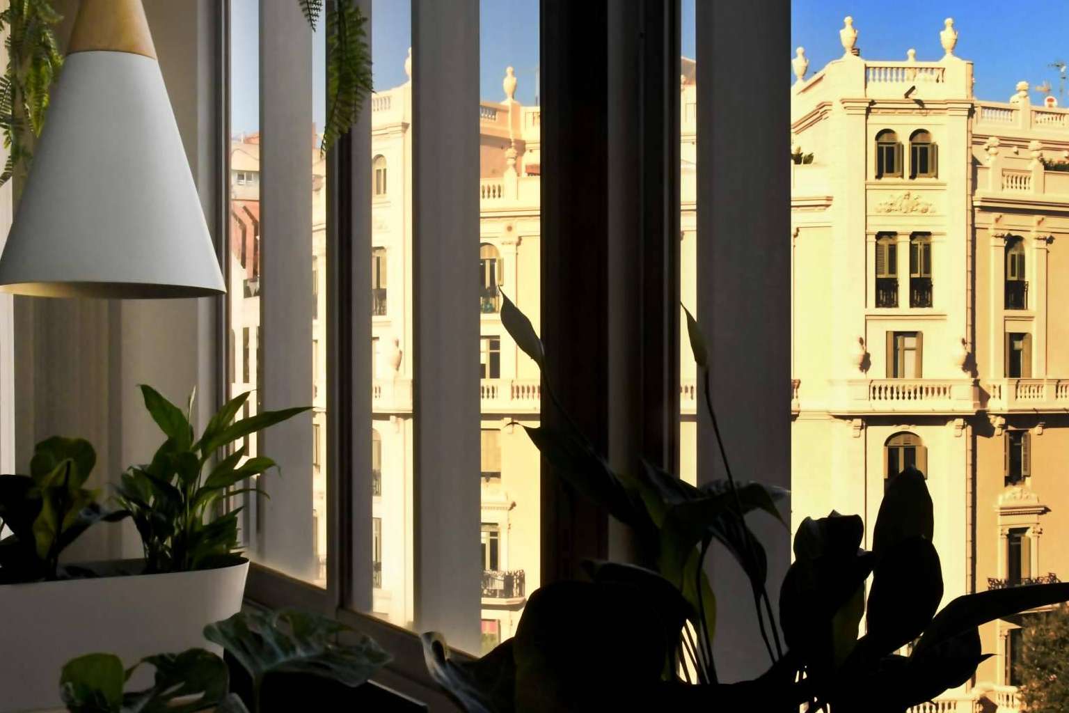 ¿Cuáles son los beneficios de los espacios compartidos en la actualidad?