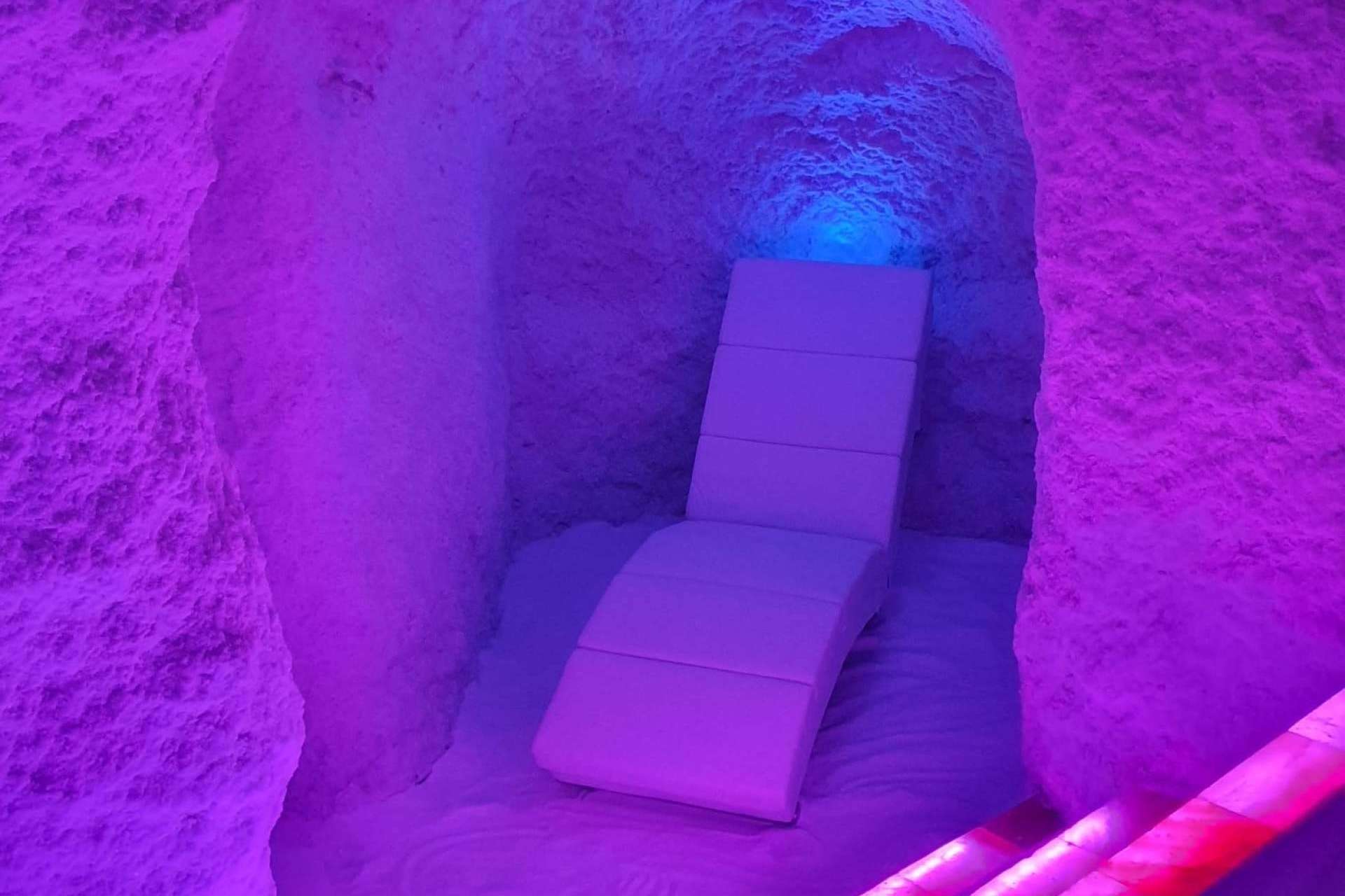 ¿Cuáles son las enfermedades que previene la haloterapia en cuevas de sal?