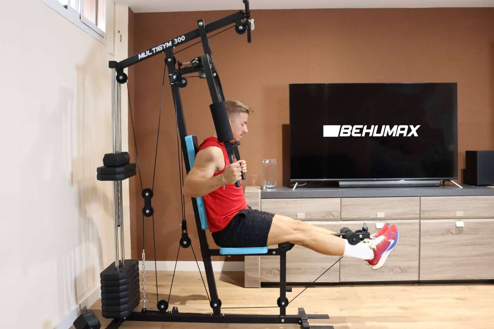 Las máquinas multifunción de Behumax son ideales para activar la musculatura de todo el cuerpo
