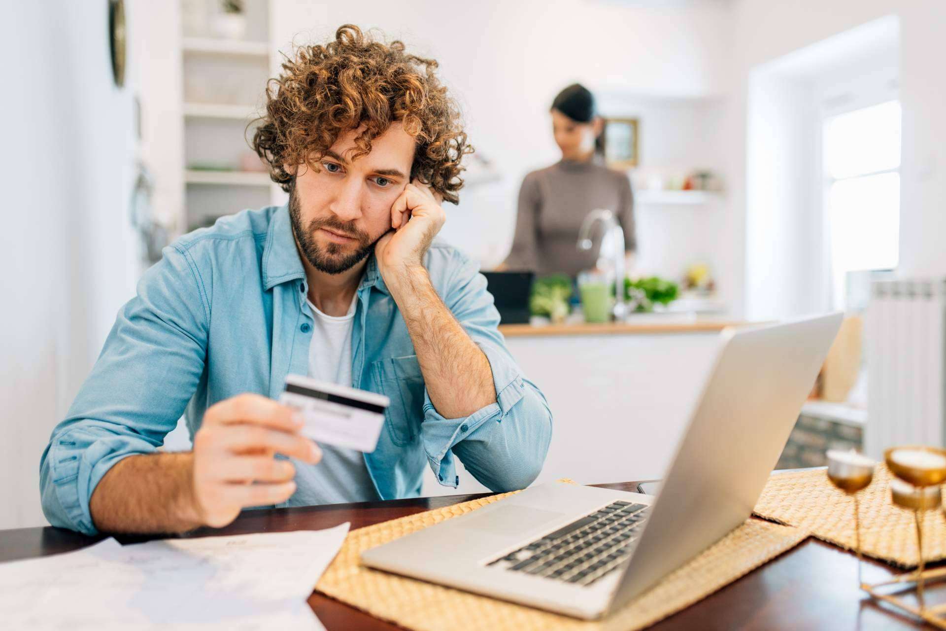 Mantenimiento del servicio CashGuard y opciones de renting, con Telsystem