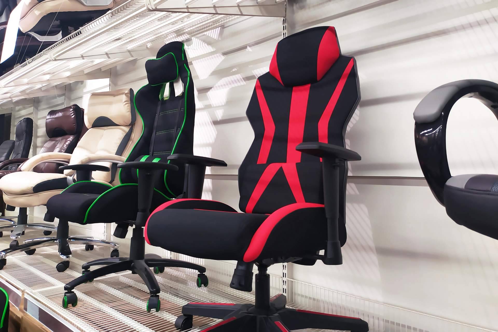 La importación de sillas gamer y muebles de oficina, de la mano de Cómprale a China