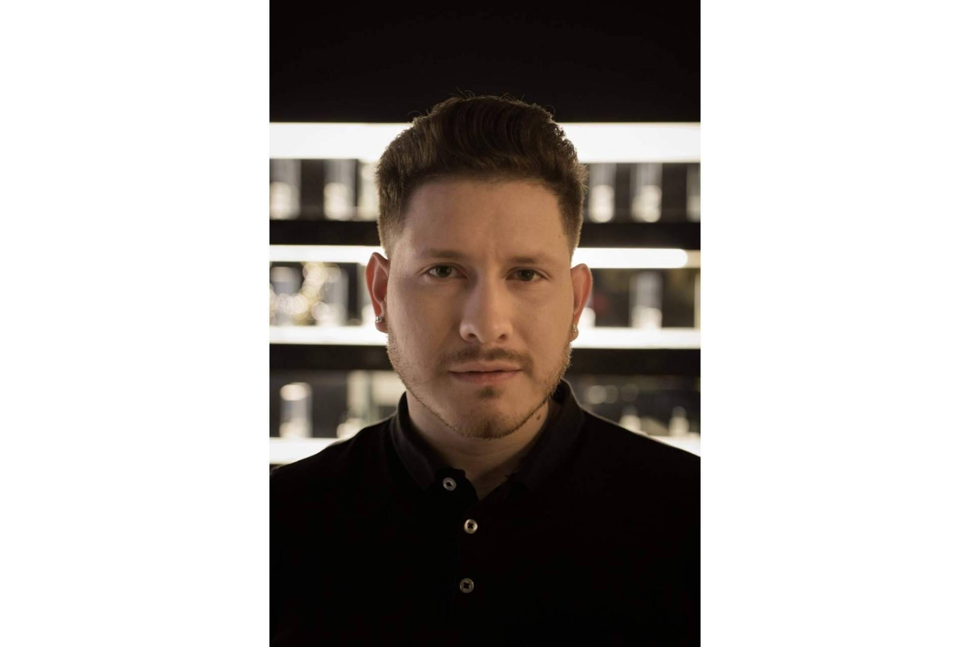 Jhon Kleiber se encuentra trabajando en la producción de nuevos temas de música latina
