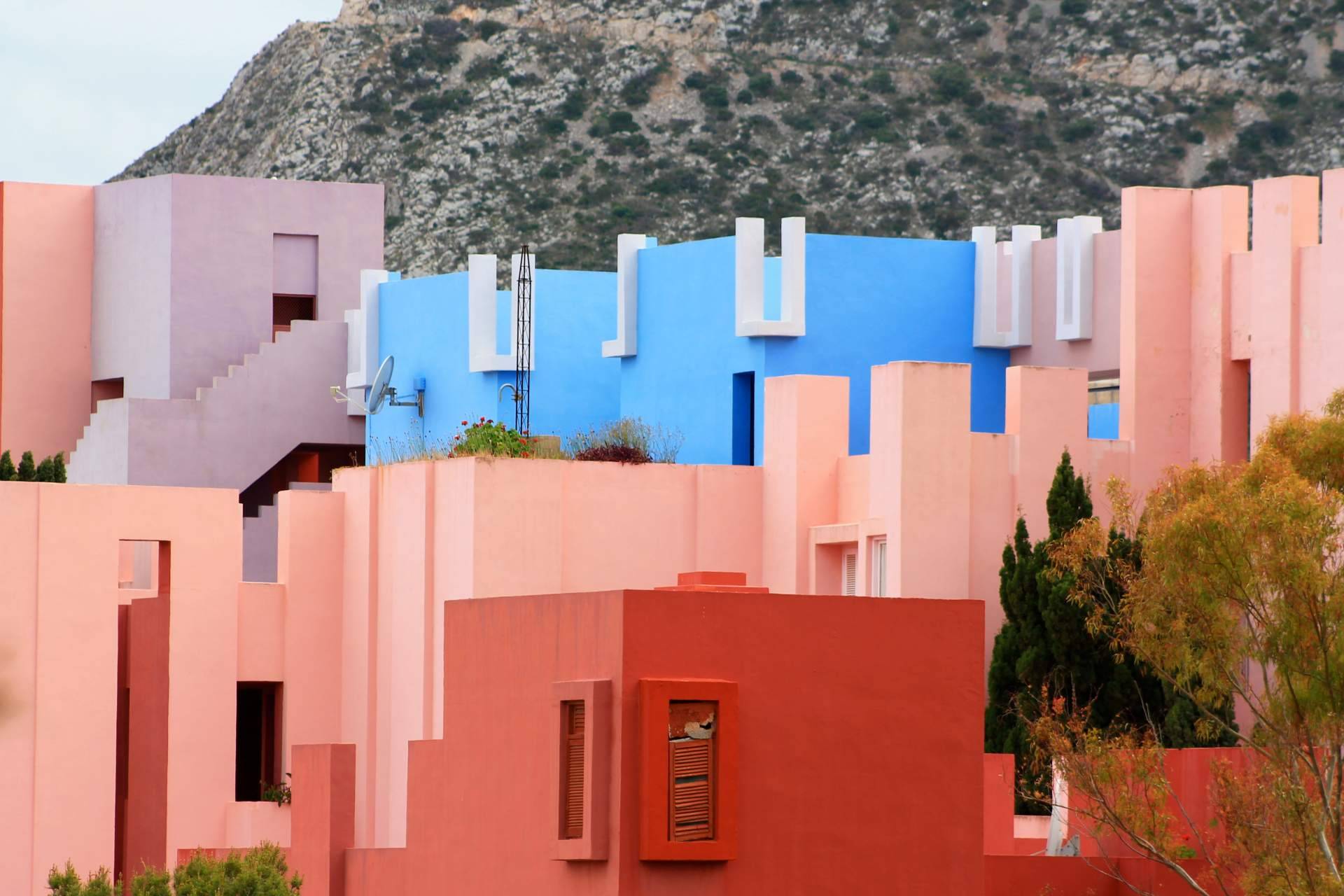 Enciclopedia ArchXDe recoge la vida y obra de grandes arquitectos como Ricardo Bofill