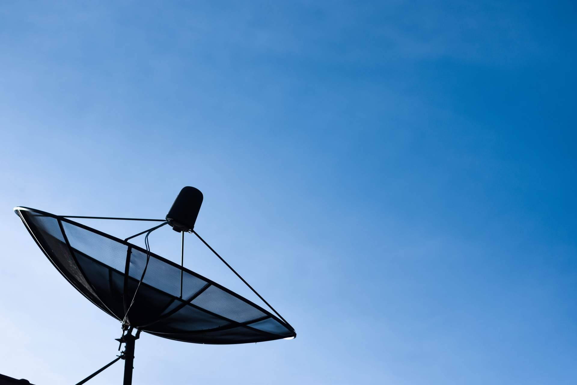 Antenistas Valencia cuenta con un equipo de expertos en la instalación y reparación de antenas parabólicas