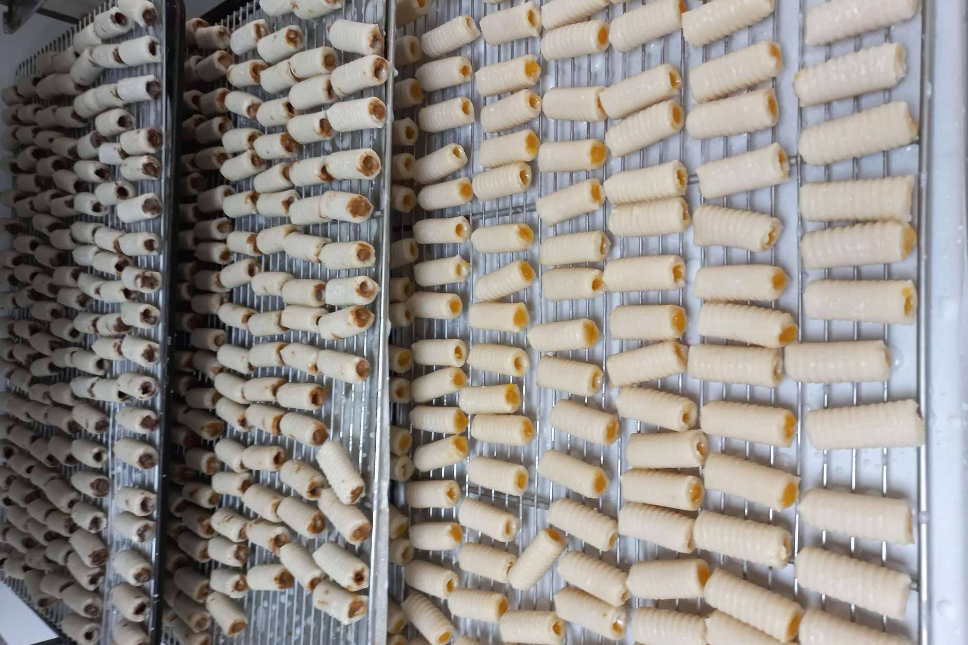 El Panazo dispone de dulces tradicionales como buñuelos y huesos de santo