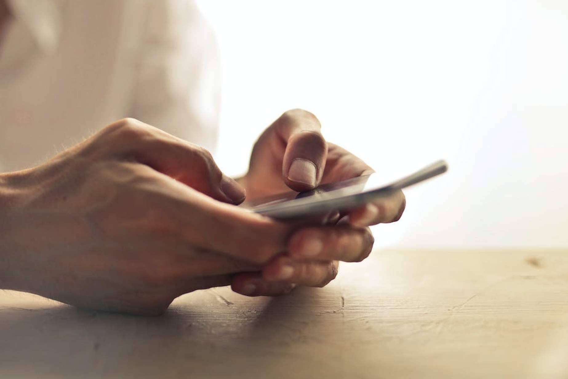 Sistema de firma digital de documentos con Gohu