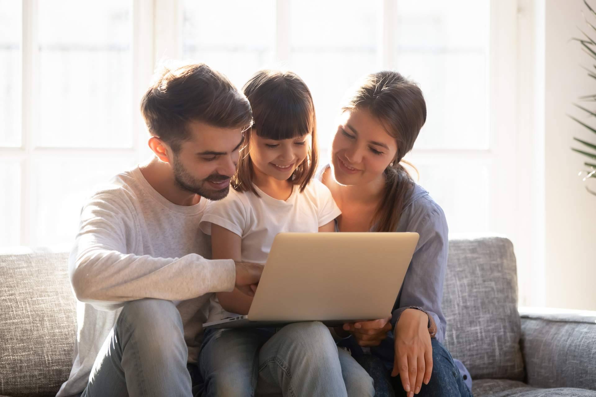 ¿Cómo adaptar una plataforma de formación Moodle y obtener la bonificación de FUNDAE?, por NOATICA