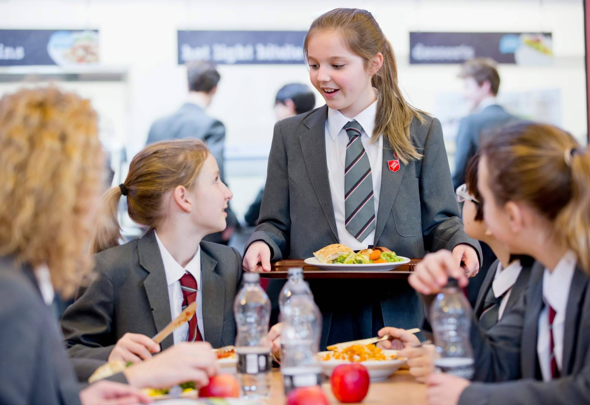 El comedor escolar puede gestionar todo el proceso de elaboración alimentaria de la mano de No Problem Cooking