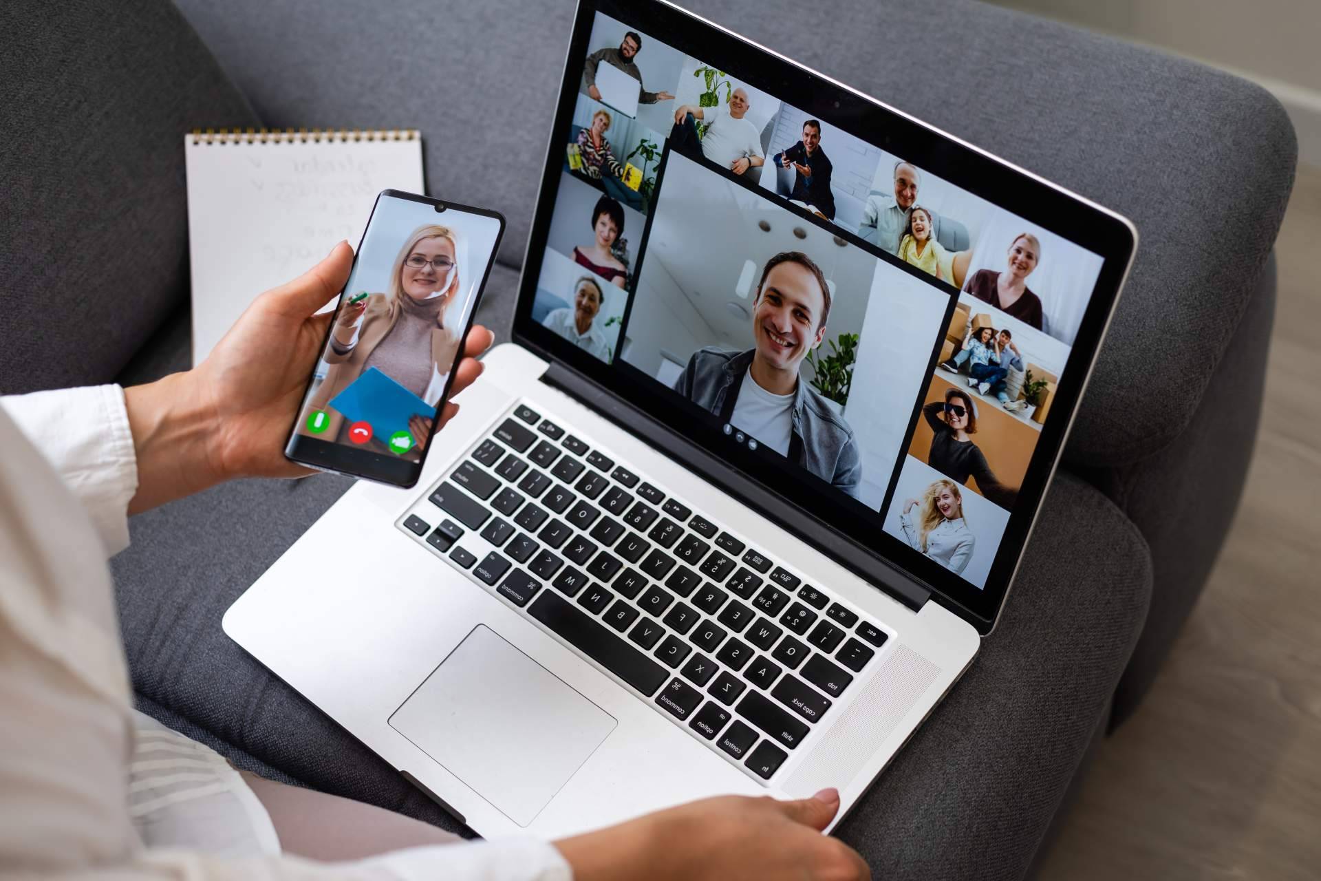TaxDome presenta un software con múltiples funciones para administrar y gestionar el día a día de los despachos fiscales, laborales y contables