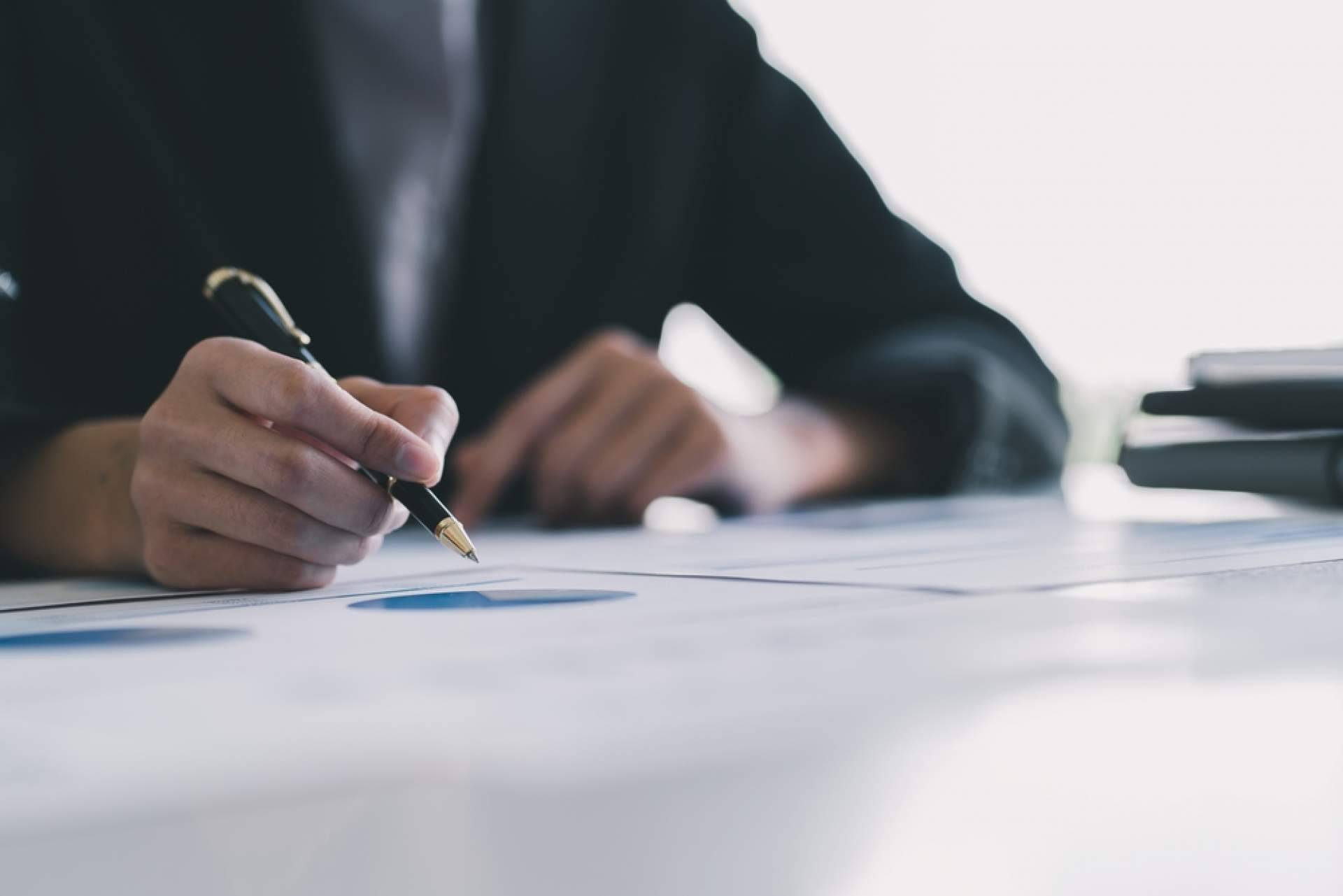 Concesión directa de avales, garantías y fianzas, de la mano de Union Credit and Guarantee