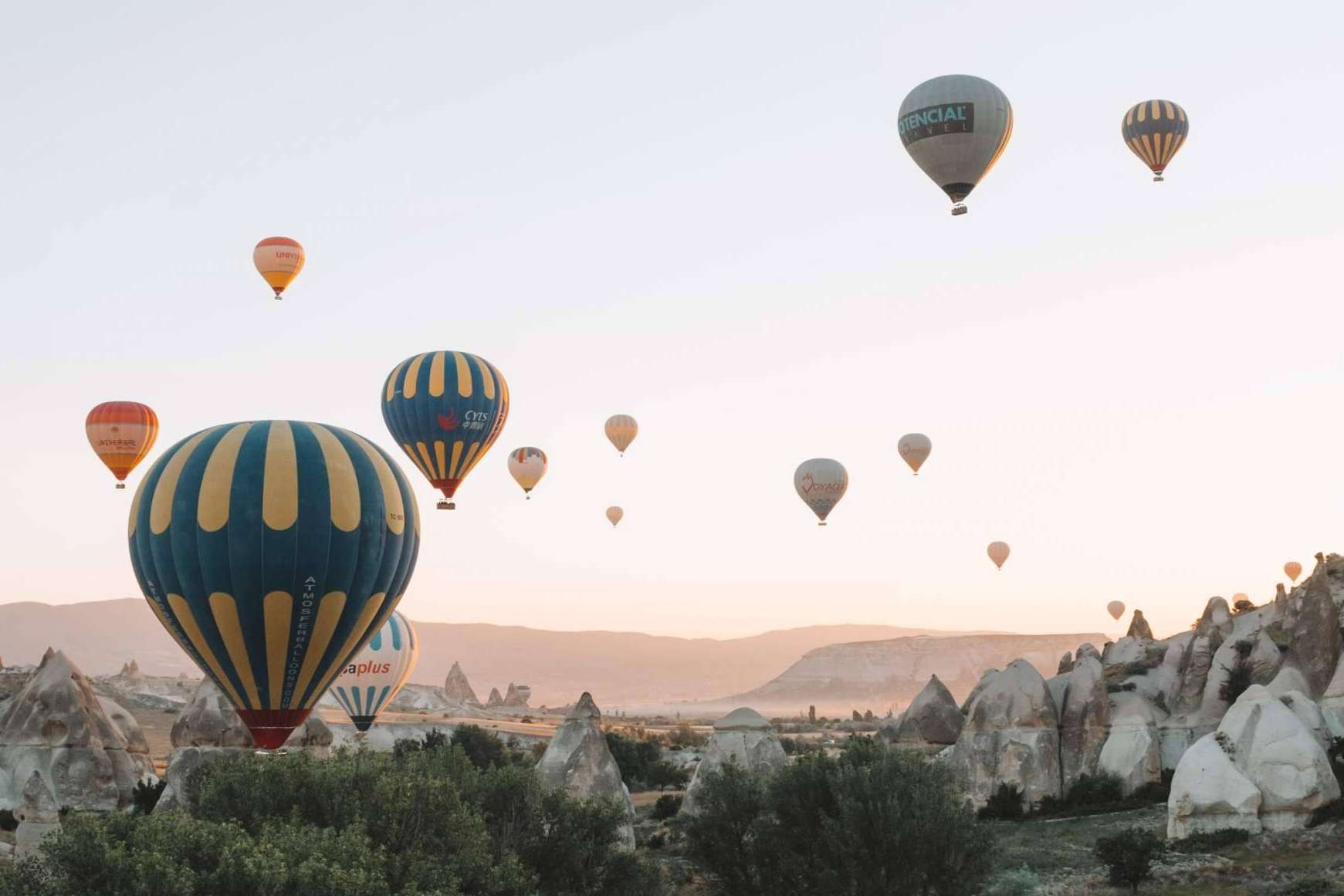 Reservar un paseo en globo en Capadocia, una de las regiones turísticas más bellas de Turquía, de la mano de Paseo Globo Capadocia