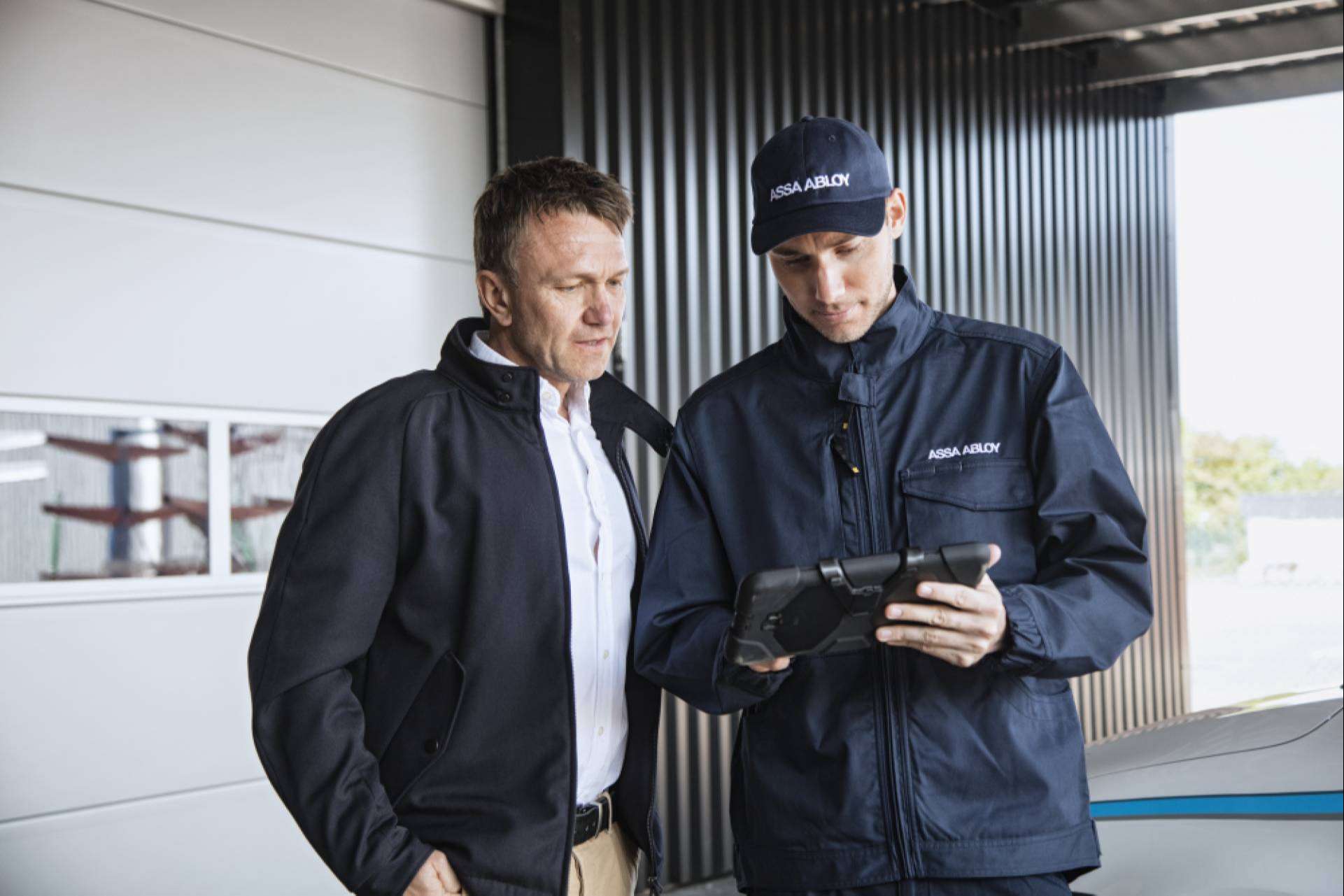 ASSA ABLOY brinda un servicio de asesoramiento