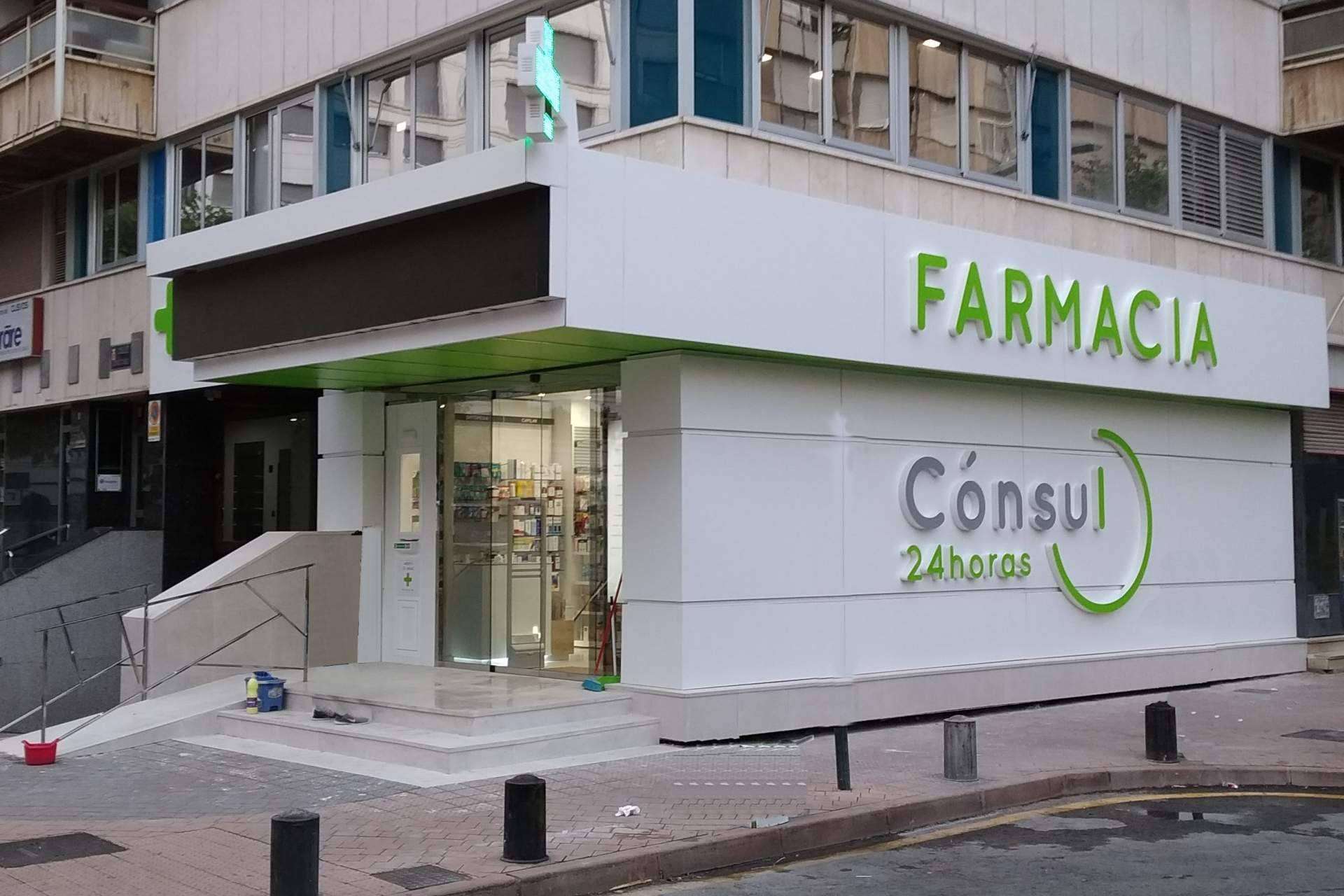 Modernizar la fachada de un local revistiéndola de composite