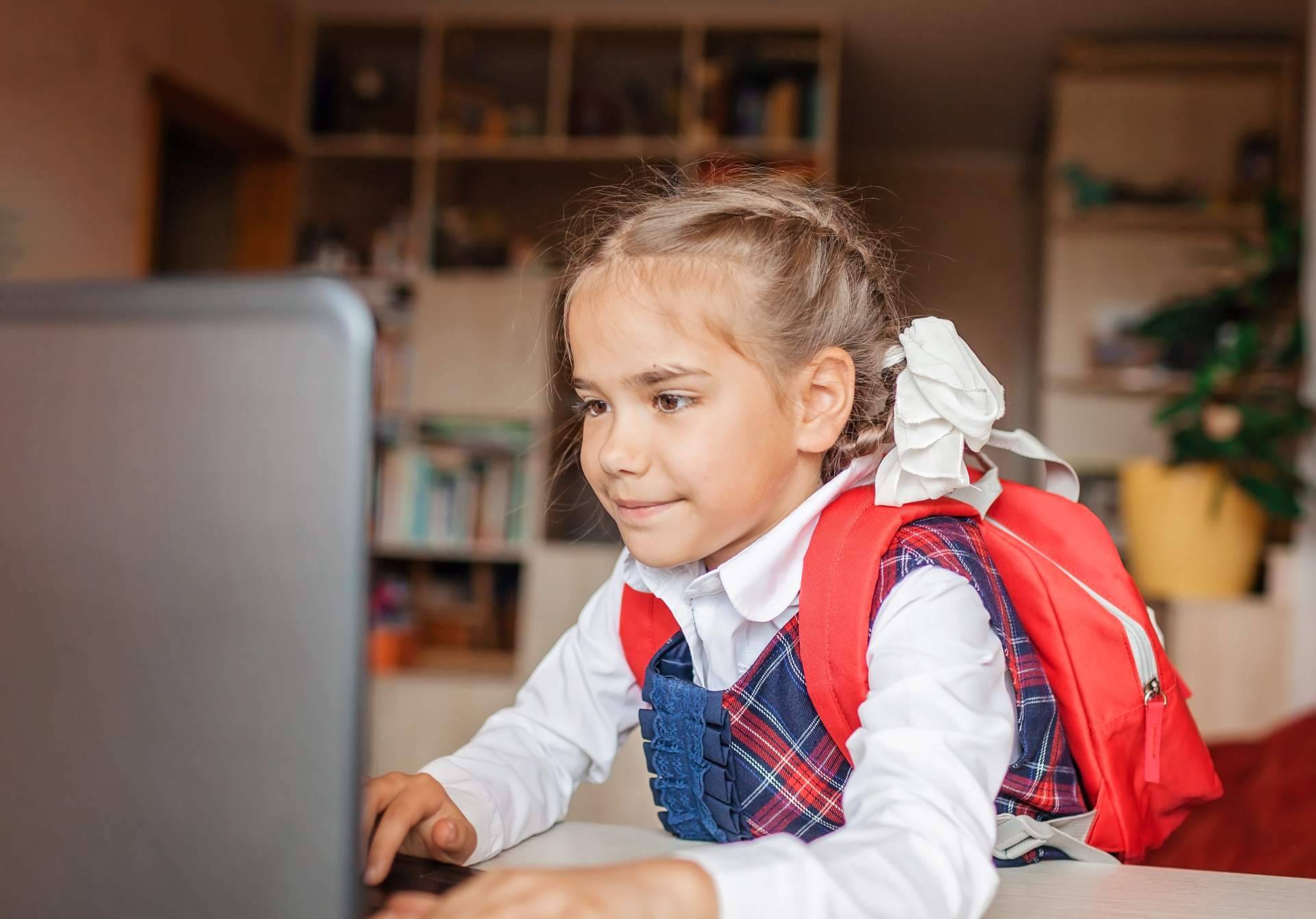 Regalar conocimiento estas navidades con clases particulares
