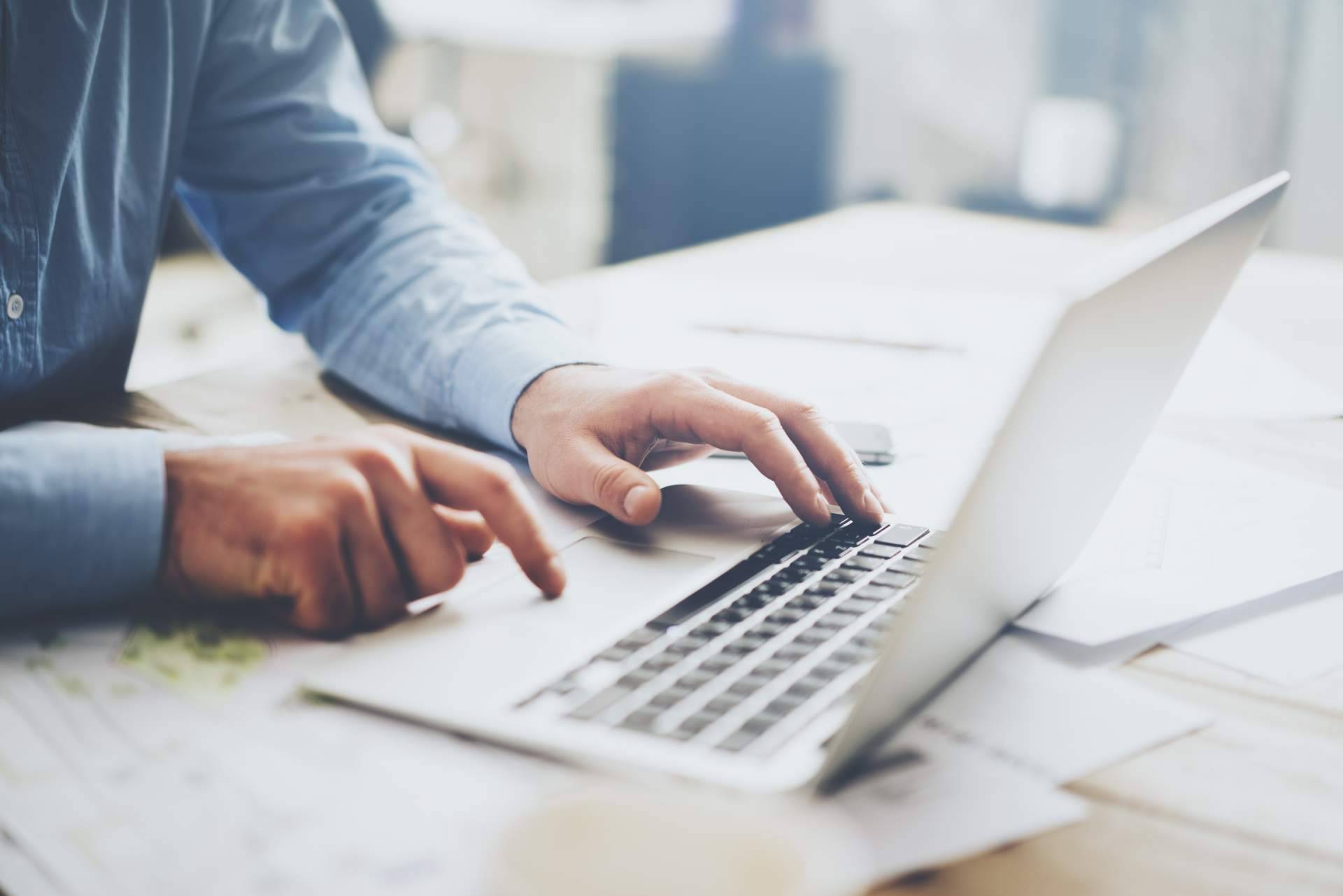 Parafraseartextos.net, la herramienta de parafraseo online
