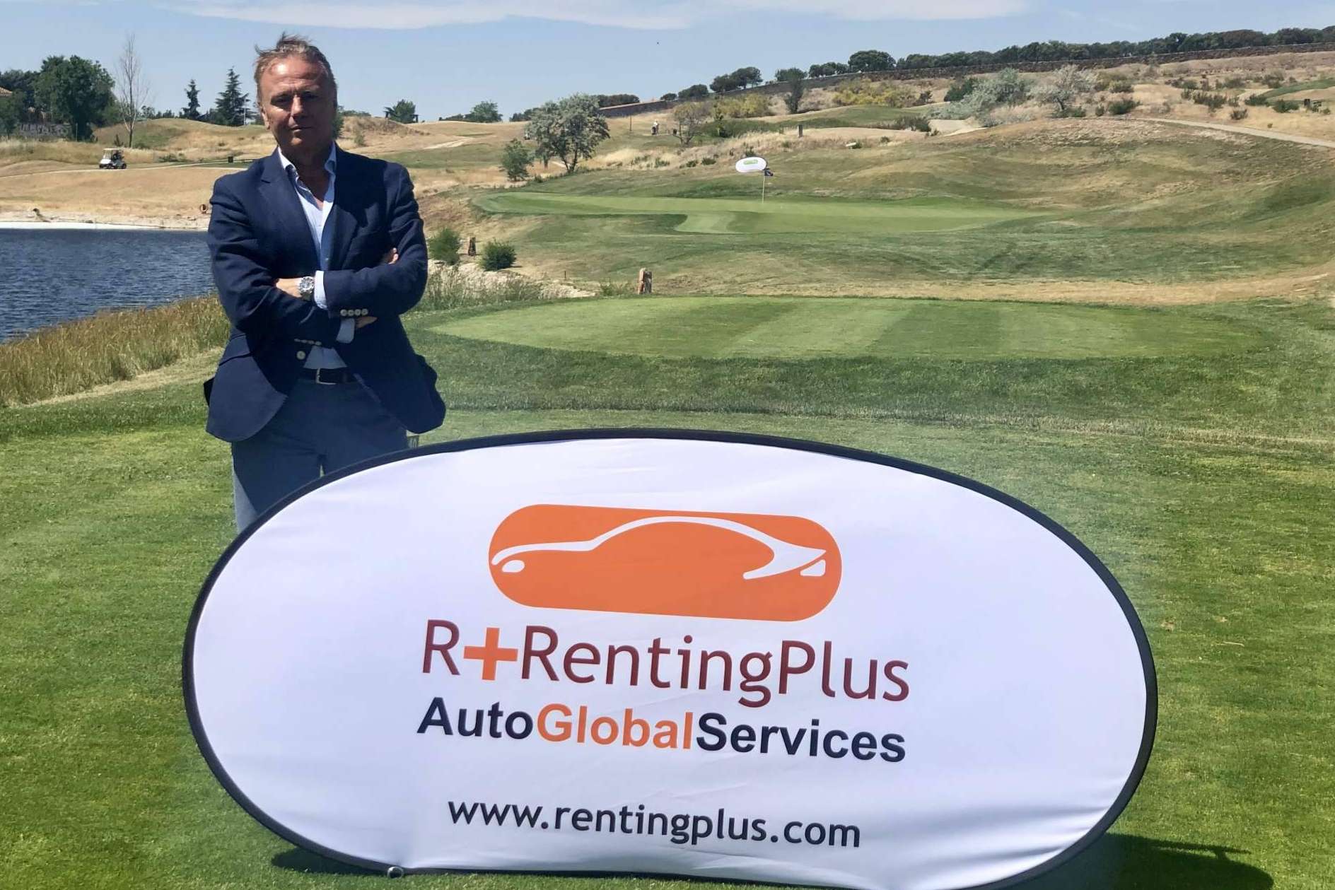 Entrevista al Consejero Delegado de RentingPlus, Enrique Lezcano, una empresa especializada en renting de automóviles y vehículos comerciales en España