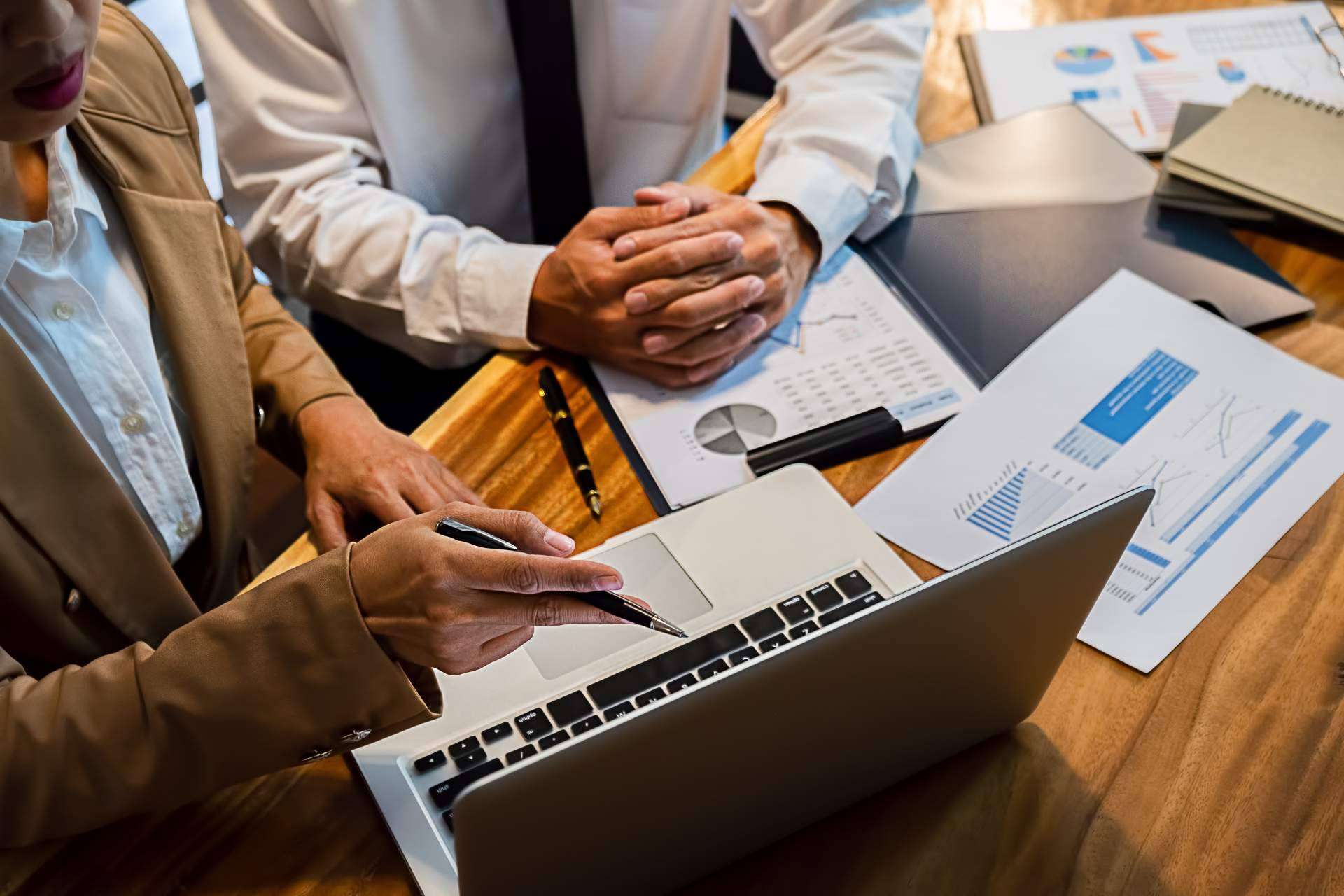 Subcontratación del servicio de nóminas para optimizar procesos empresariales, con Tu Asesoría en la Nube