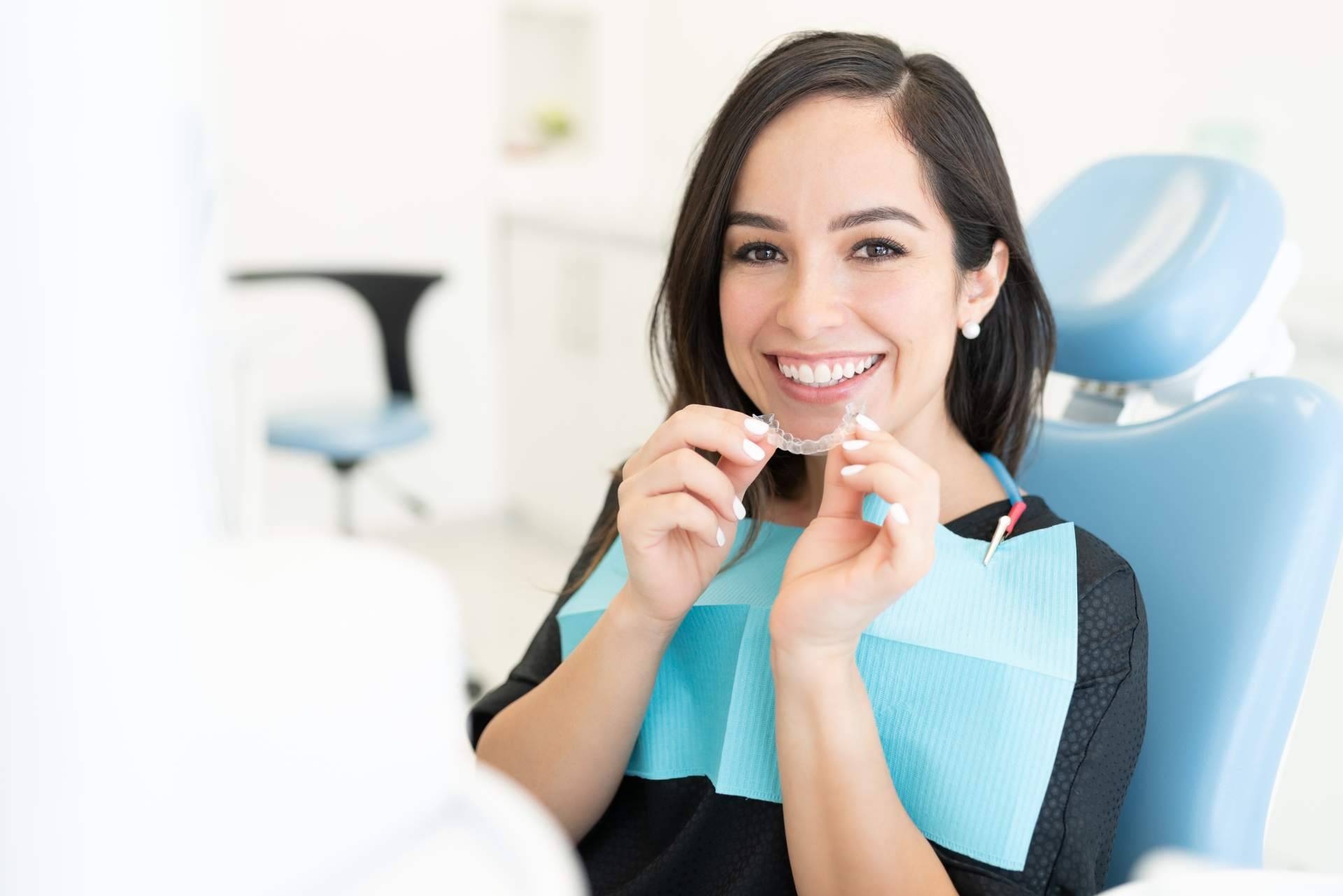Los beneficios de la ortodoncia invisible, por Clínica Dental Delgado