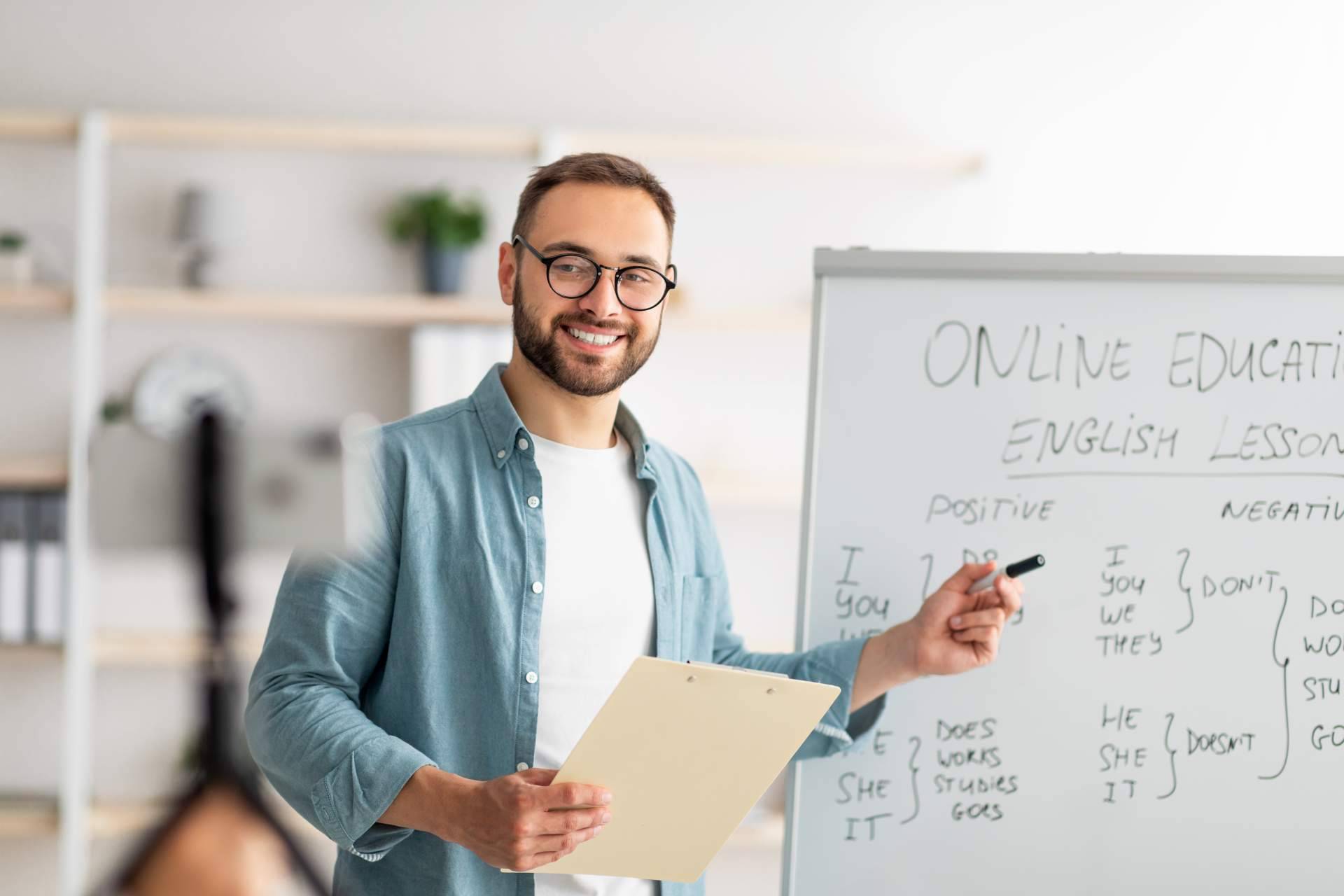 Cómo aprender las estructuras gramaticales fácilmente en inglés, de la mano de Learn Hot English