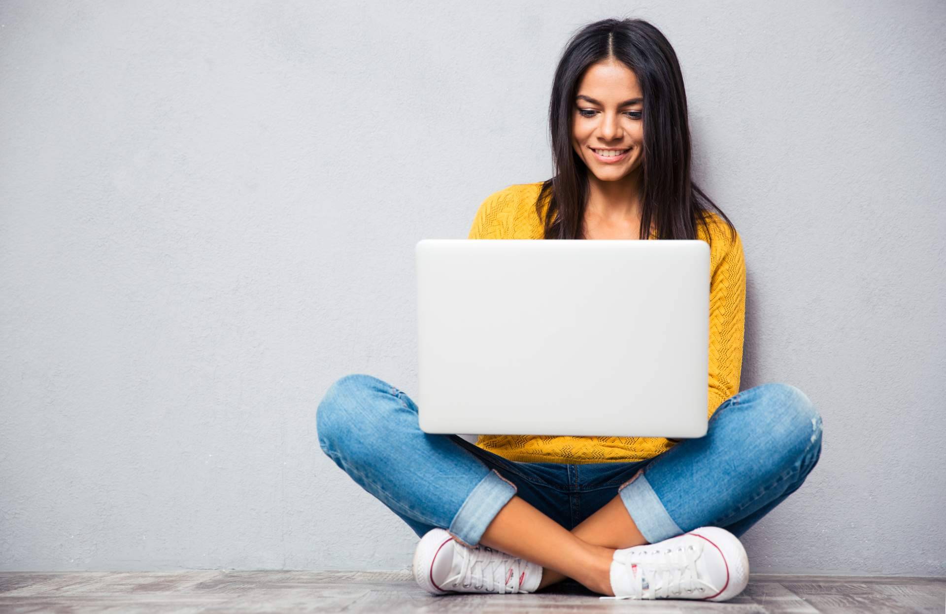¿Dónde encontrar portátiles reacondicionados para empresas? Jet Computer