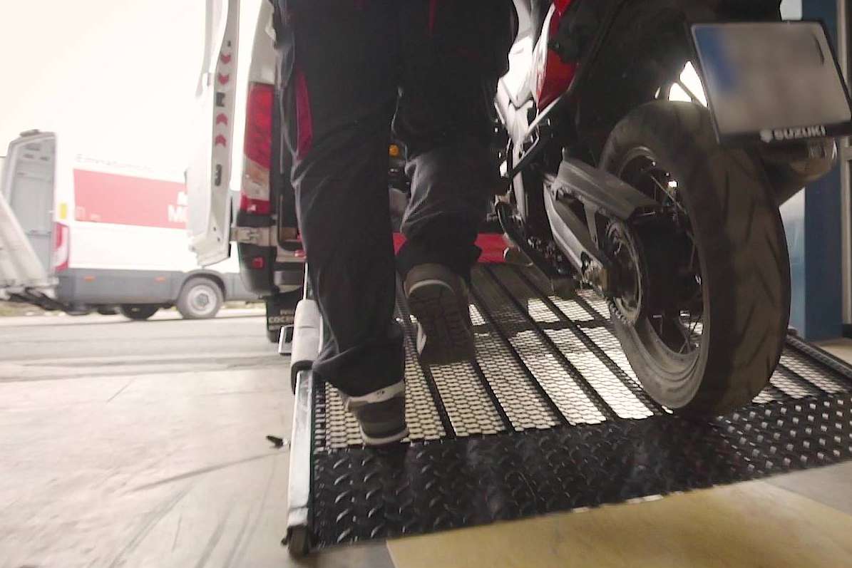 RapidMotos sobre el transporte de motos en invierno