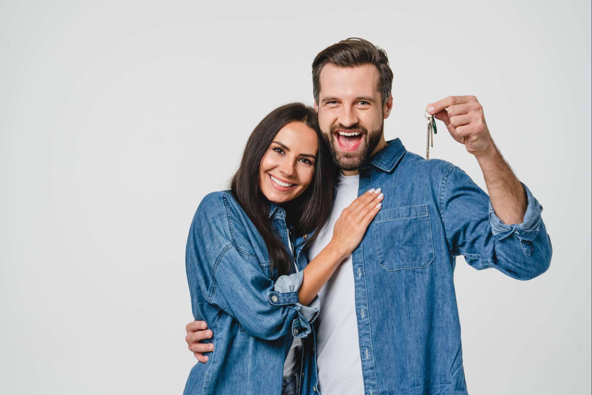 Renting Car Fácil es una compañía que ofrece renting flexible con vehículos nuevos y de segunda mano