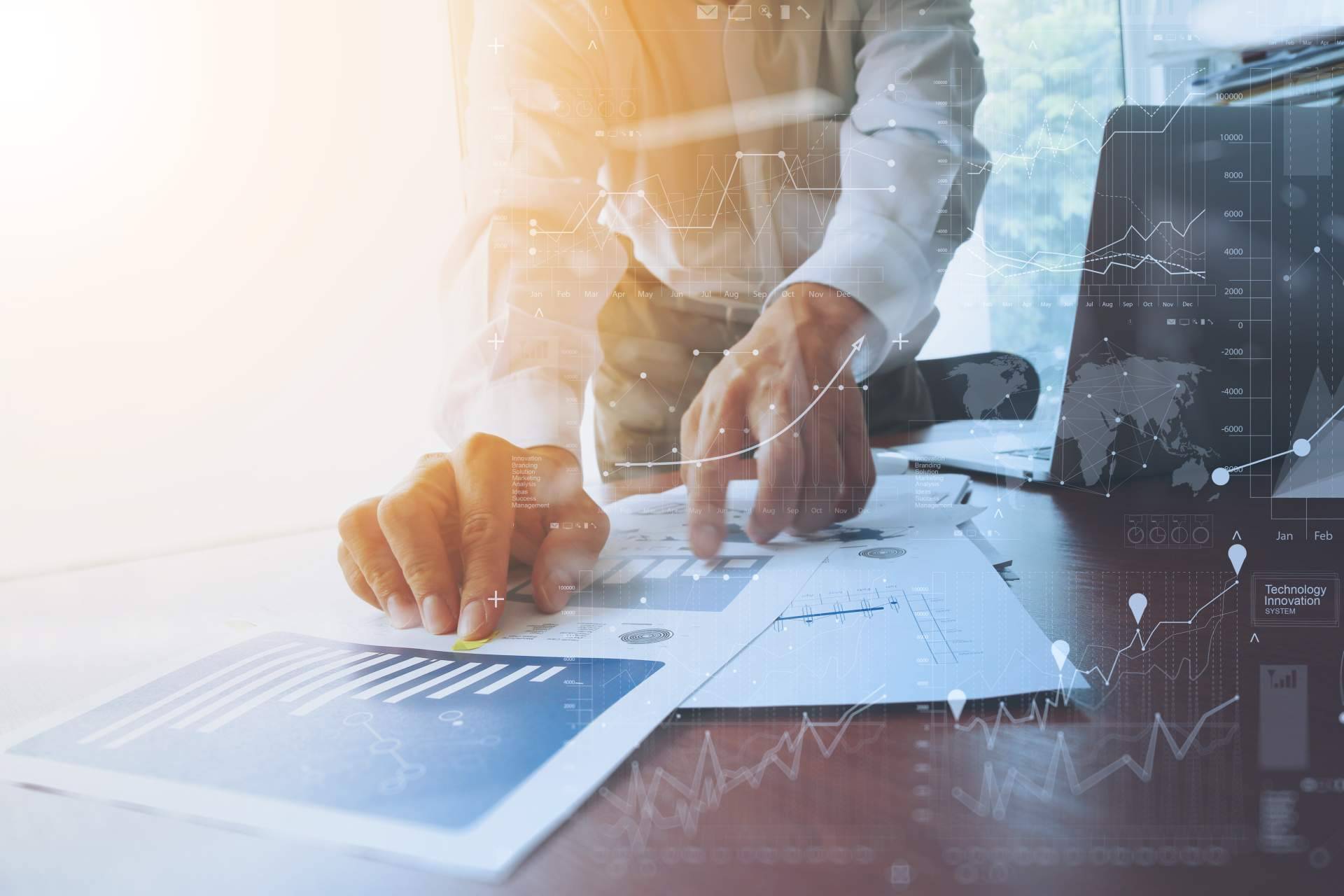 ¿Por qué se recomienda saber sobre finanzas y contabilidad?