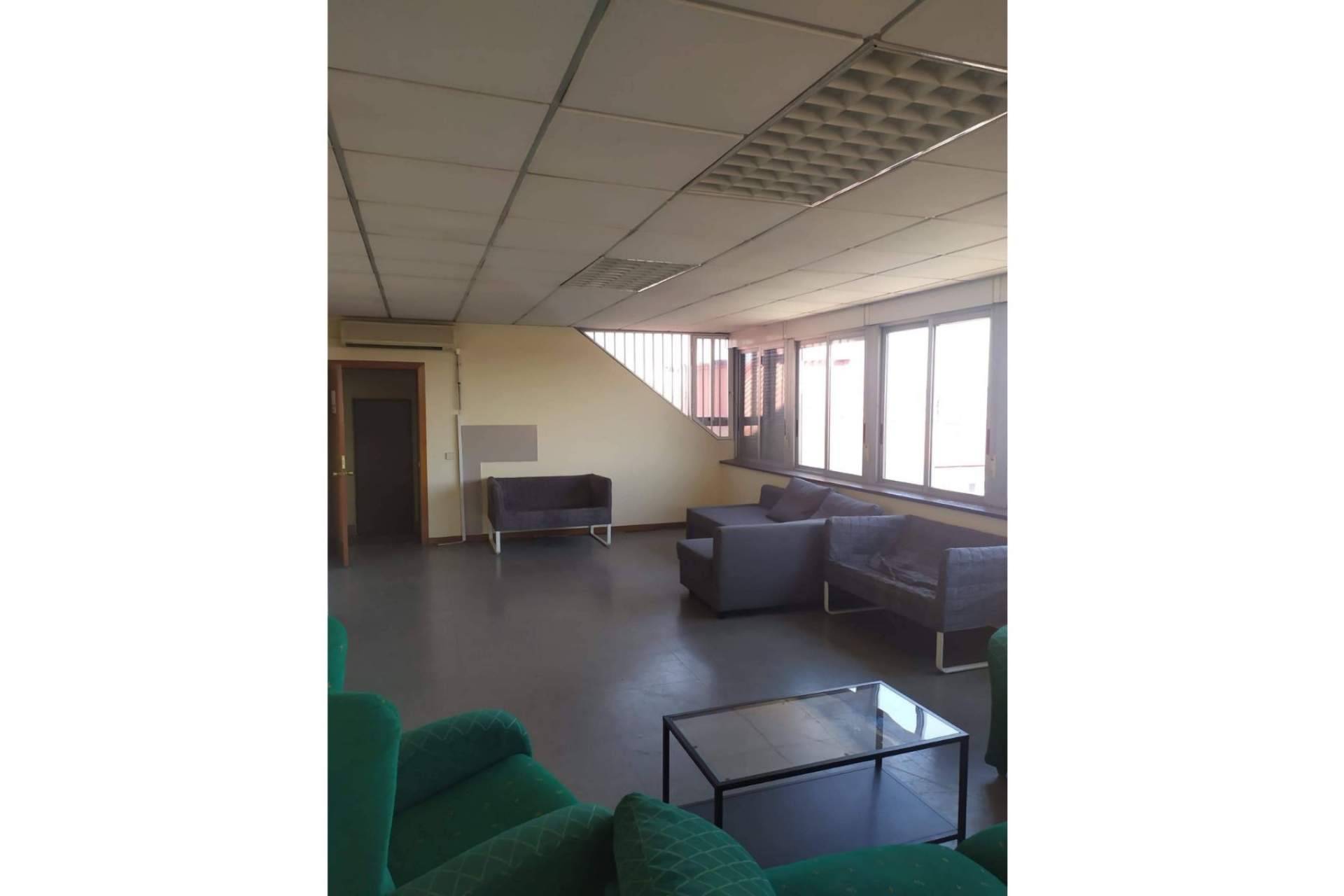 12 Octubre Residence ofrece habitación en Madrid cerca del Hospital Universitario 12 de Octubre