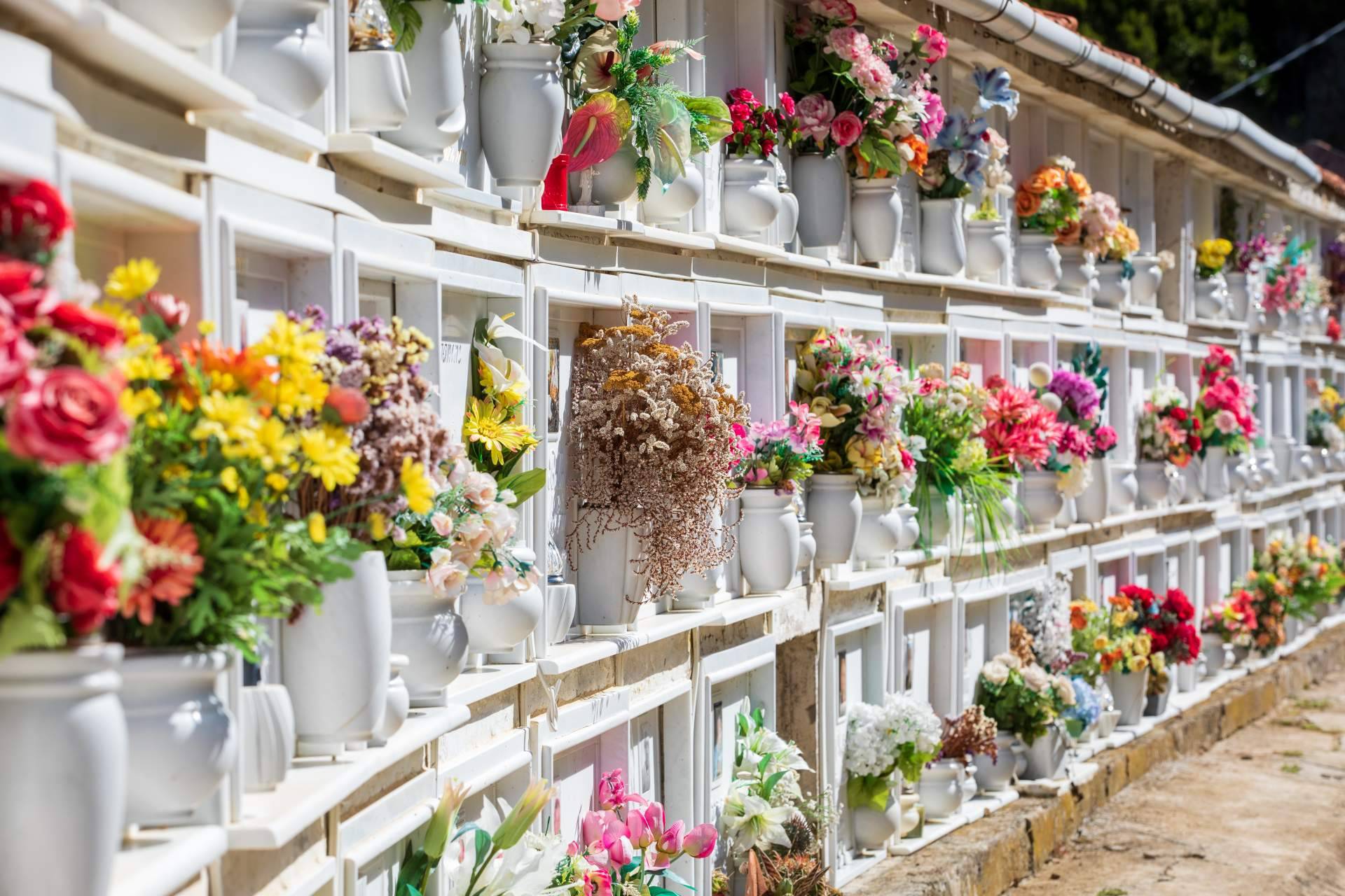 Funeraria Central de Moraleja ofrece un servicio de funeraria íntegro a disposición de las familias