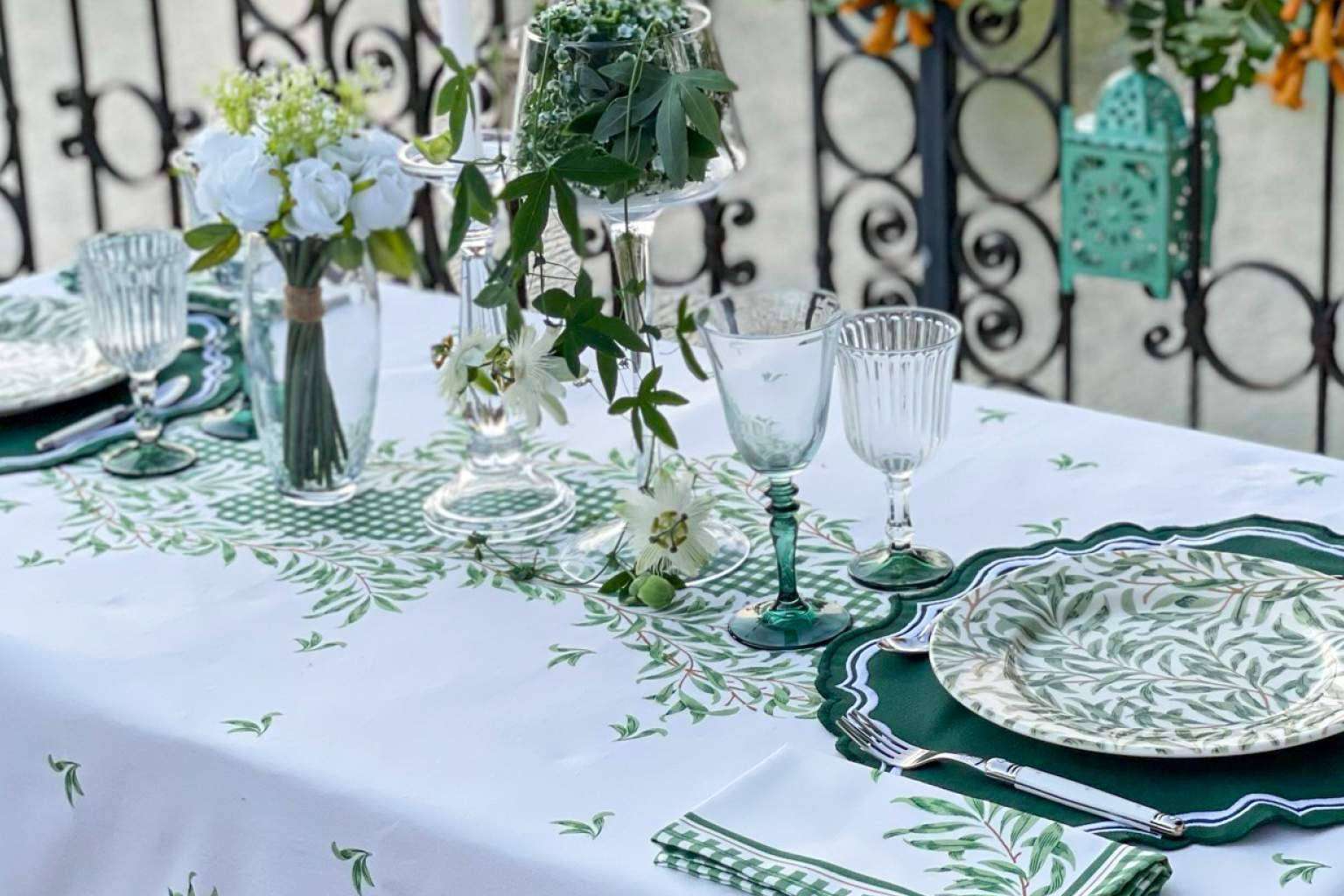 Goodies ofrece colecciones de vajillas y textiles para la decoración de una mesa elegante