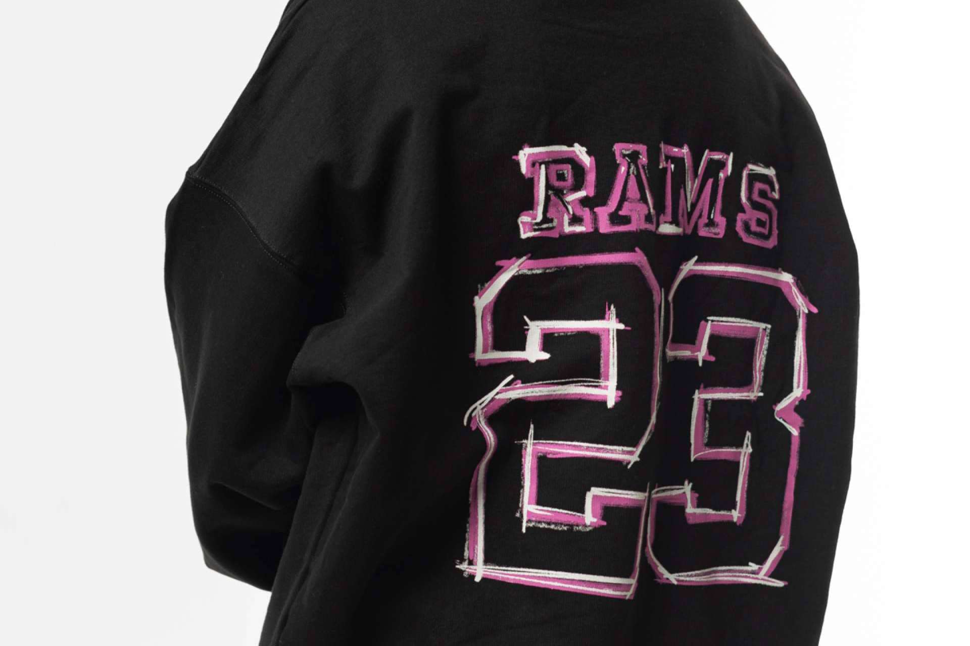 Con las prendas de Rams 23 se puede vestir siguiendo el oversize style