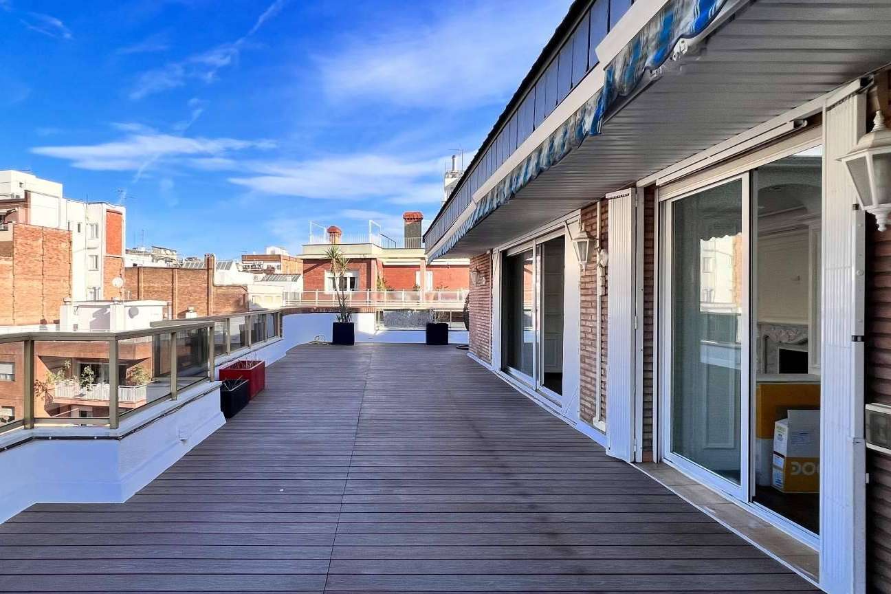 La inmobiliaria Monika Rüsch dispone de increíbles áticos en venta en Barcelona