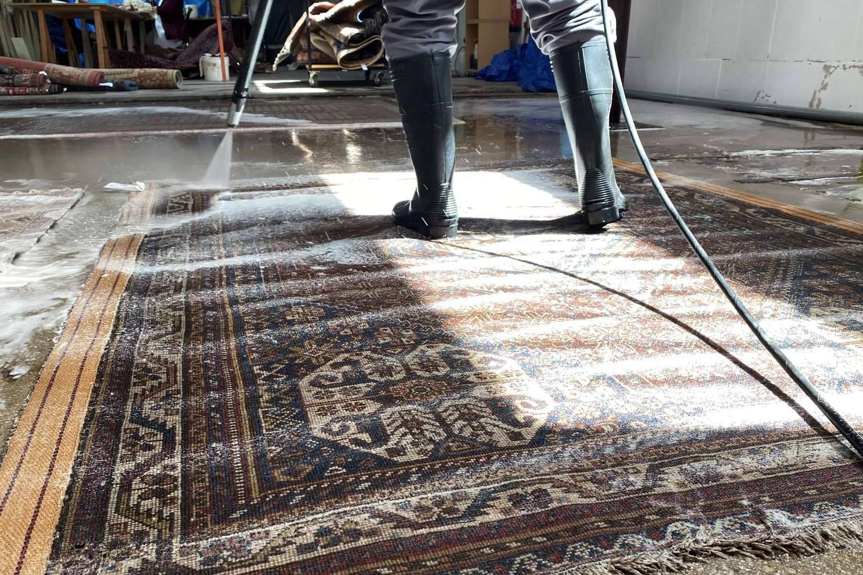 Alfombras Atiz, la compañía que ofrece un servicio de limpieza de alfombras Madrid