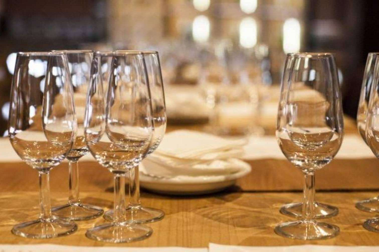 El servicio experiencial con las catas de vino, cervezas y destilados de Vinopremier