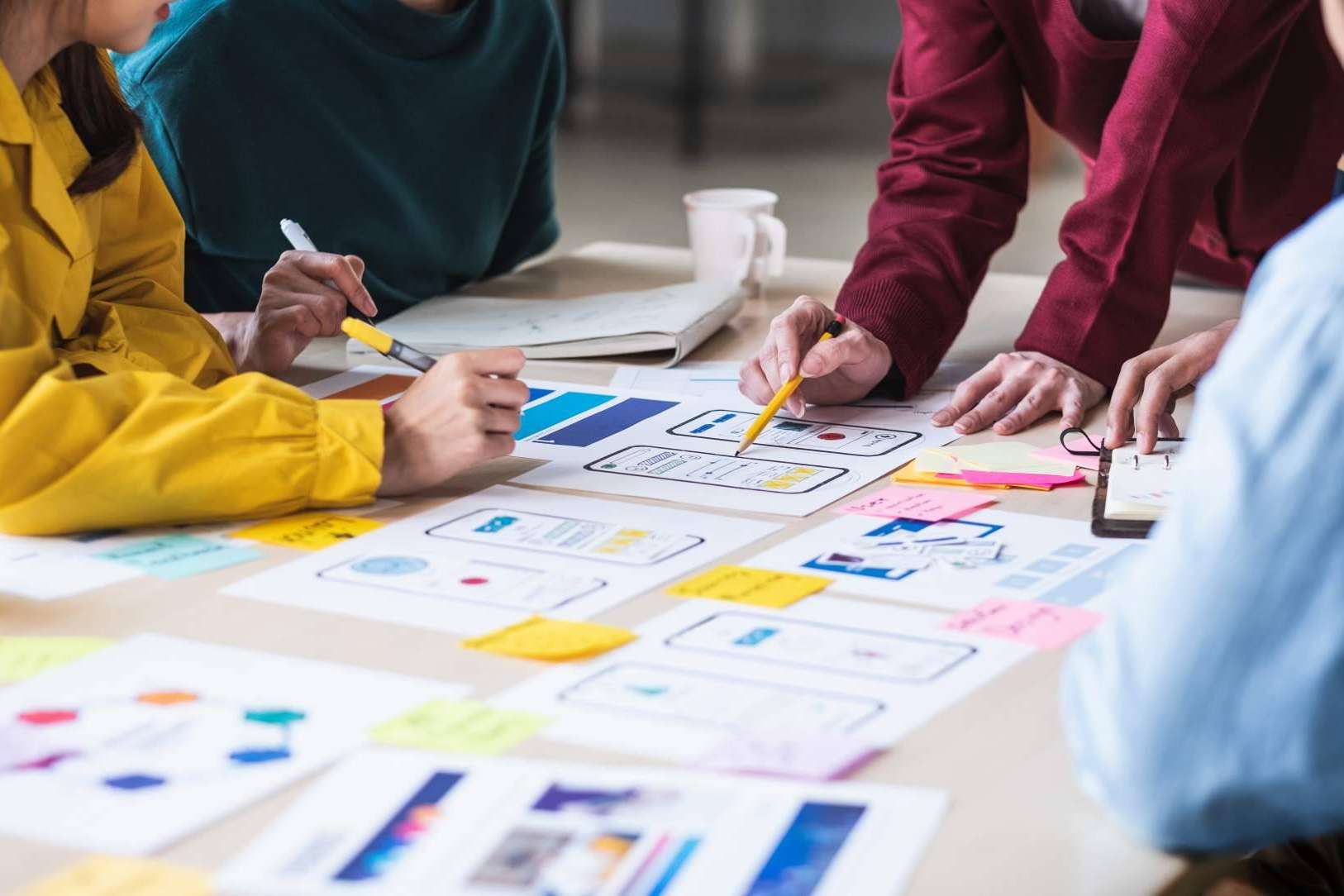 Calidad e innovación en servicios UX-UI para sitios web y aplicaciones, de la mano de Kromáticos