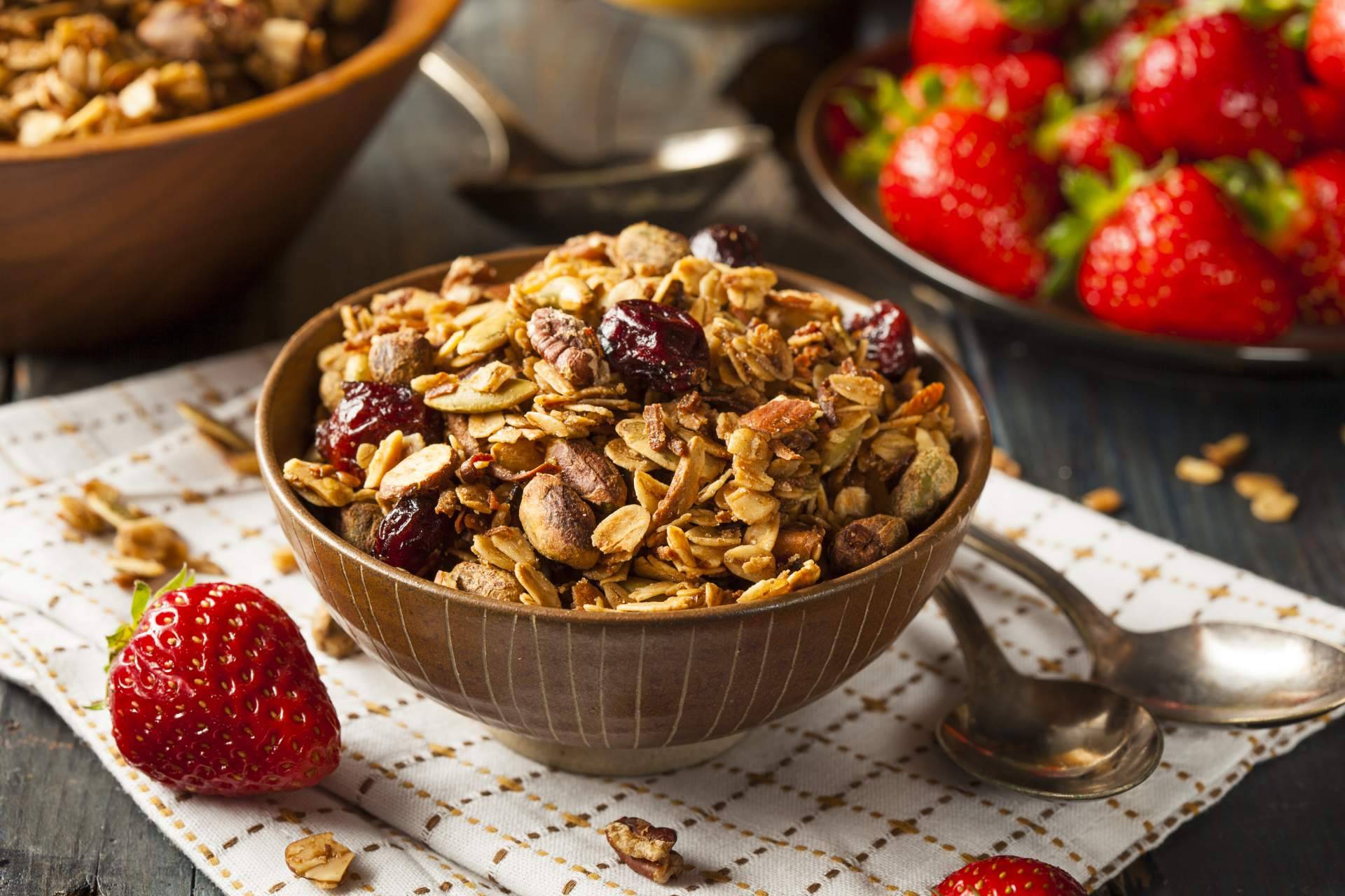 Kisitum presenta las principales ventajas de la granola en la alimentación diaria