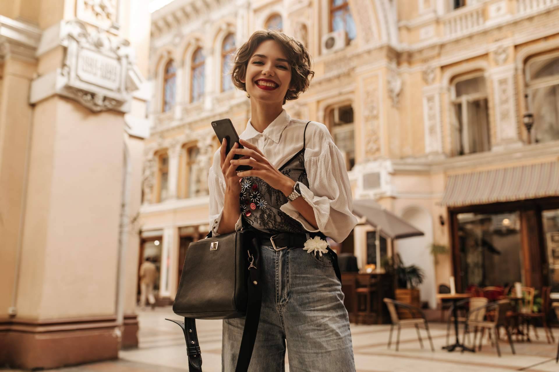 La tecnología conecta negocios con influencers, el caso de FuelYourBrands
