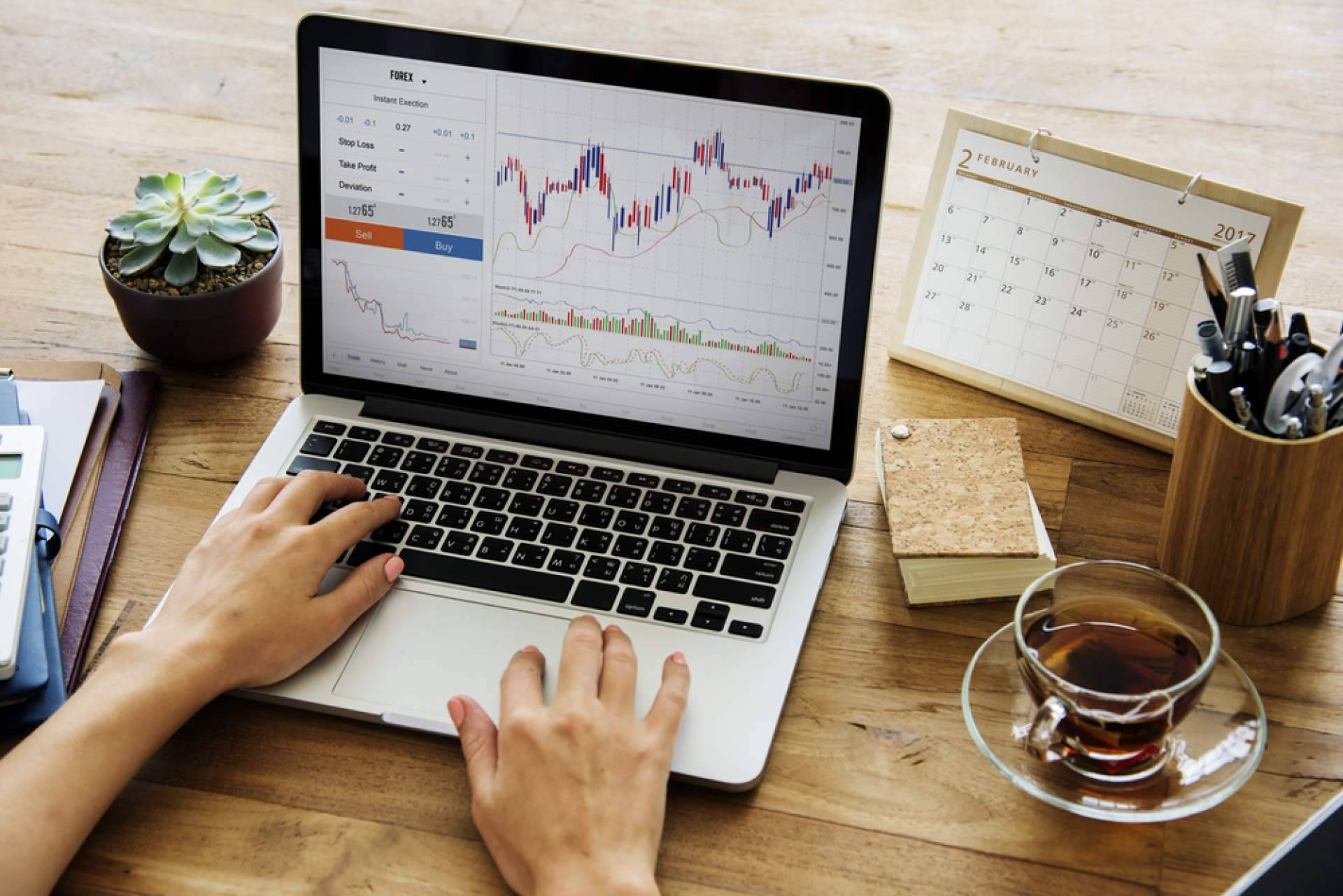 Trading Rentable con Chris explica qué tipos de mercados existen y cómo funcionan