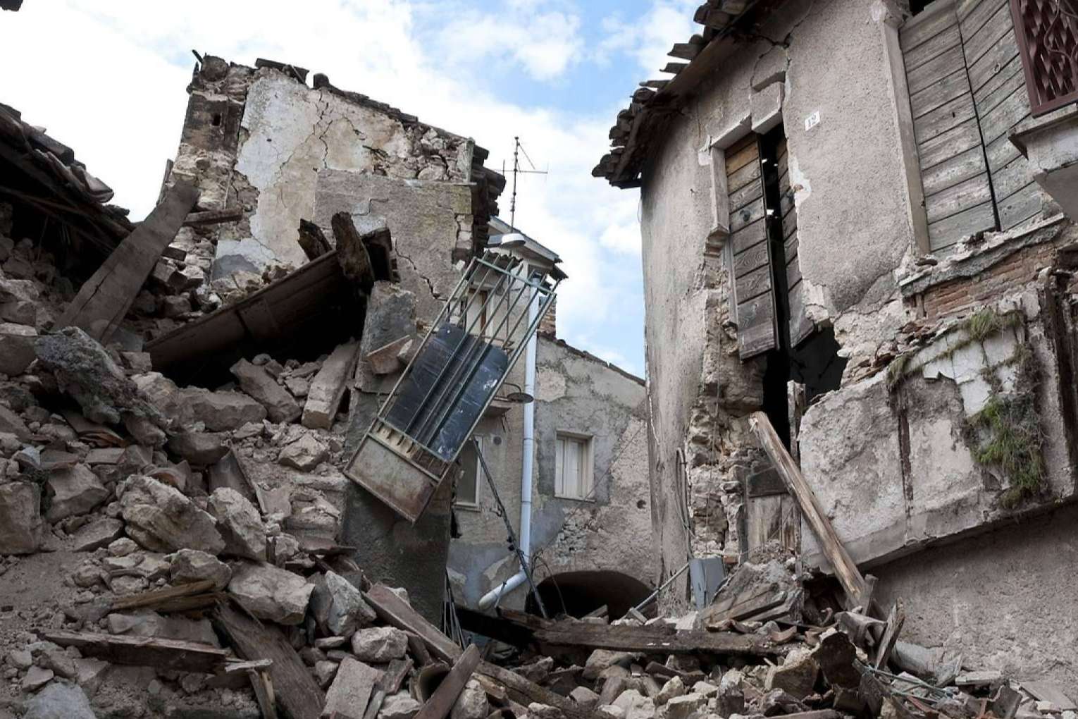 ¿Cómo hacer frente a los terremotos? Pacheco Arquitectos