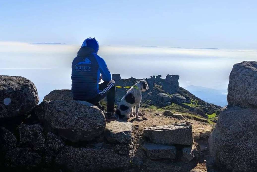 El pasado 11 de marzo arrancó el nuevo curso de educación canina de los sábados de la mano de l'Almozara Can Bosc