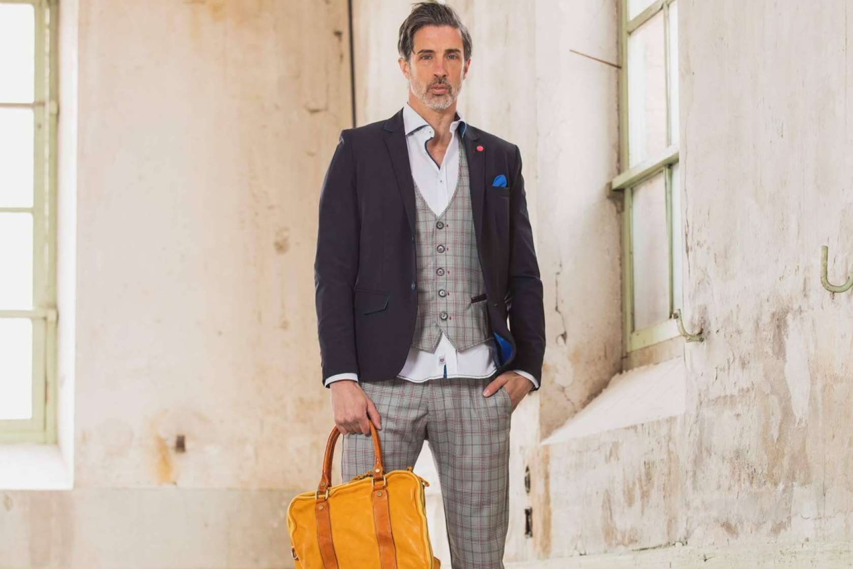 Aragaza presenta su gran variedad de modelos de chaquetas americanas casuales