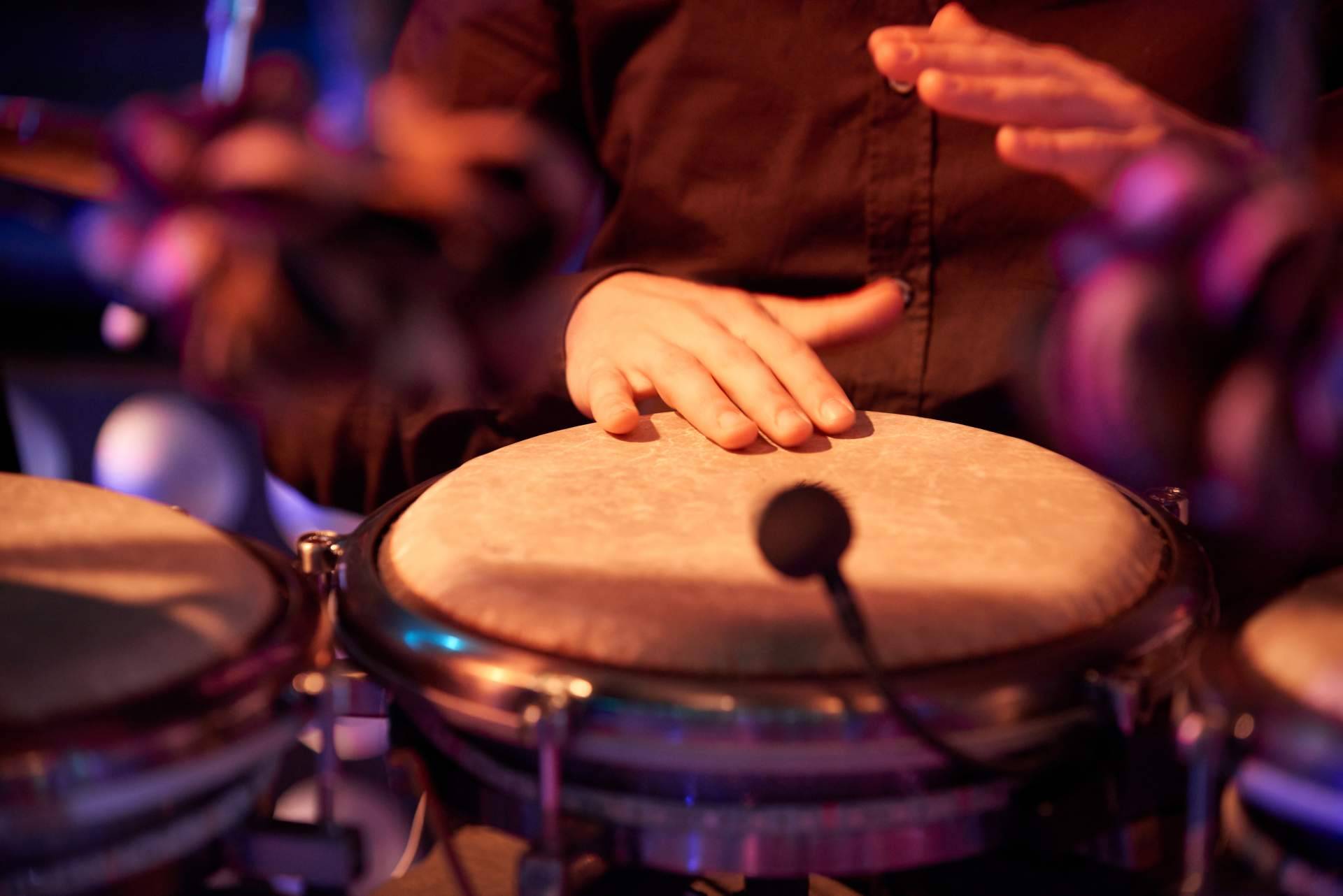 La elección del instrumento es una gran decisión, según la Escuela de Música La Clave