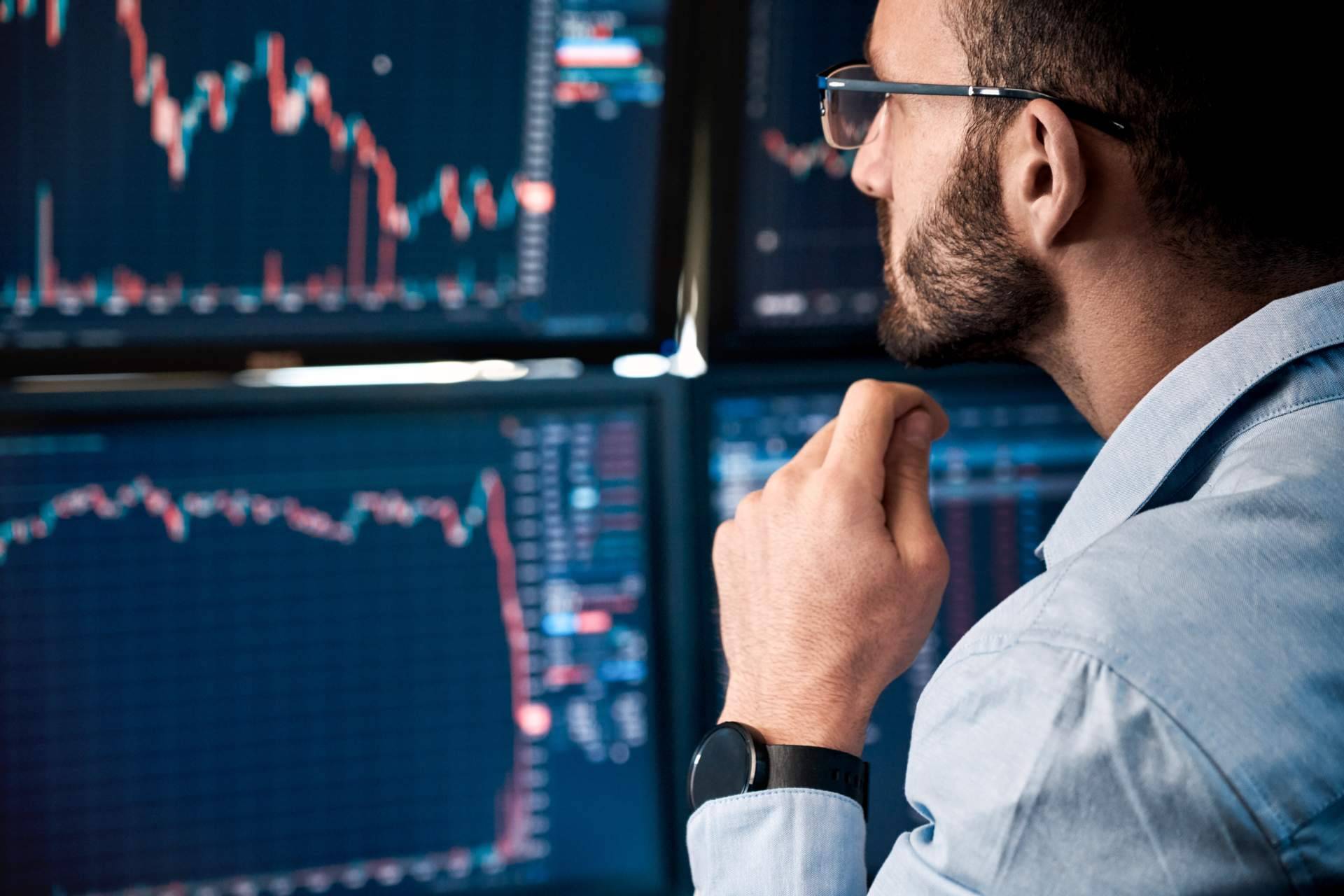 Causas de una posible recesión económica y el escenario económico global en 2023