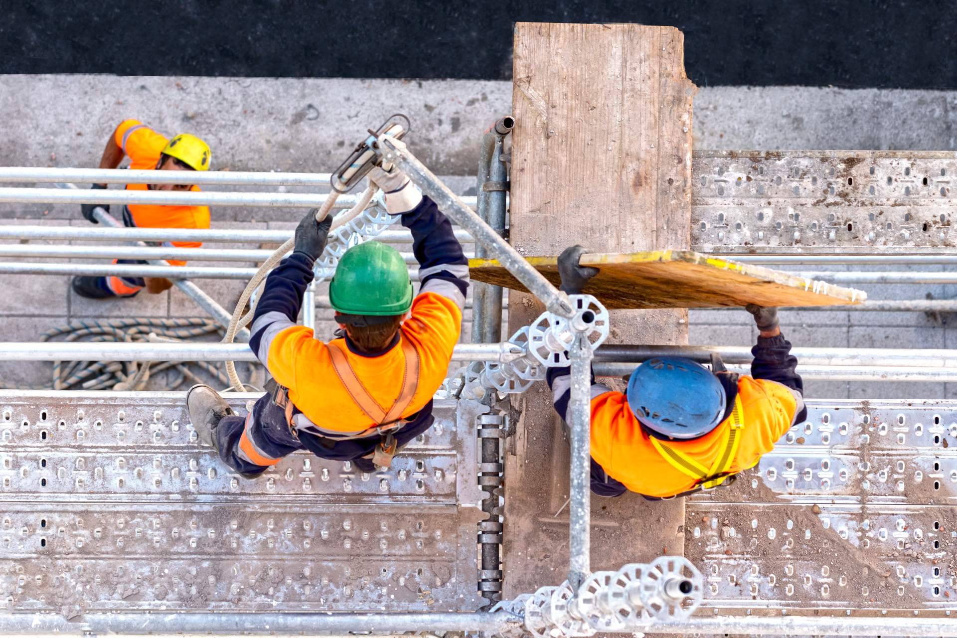 Luxor Espacios es especialista en la reparación de fachadas