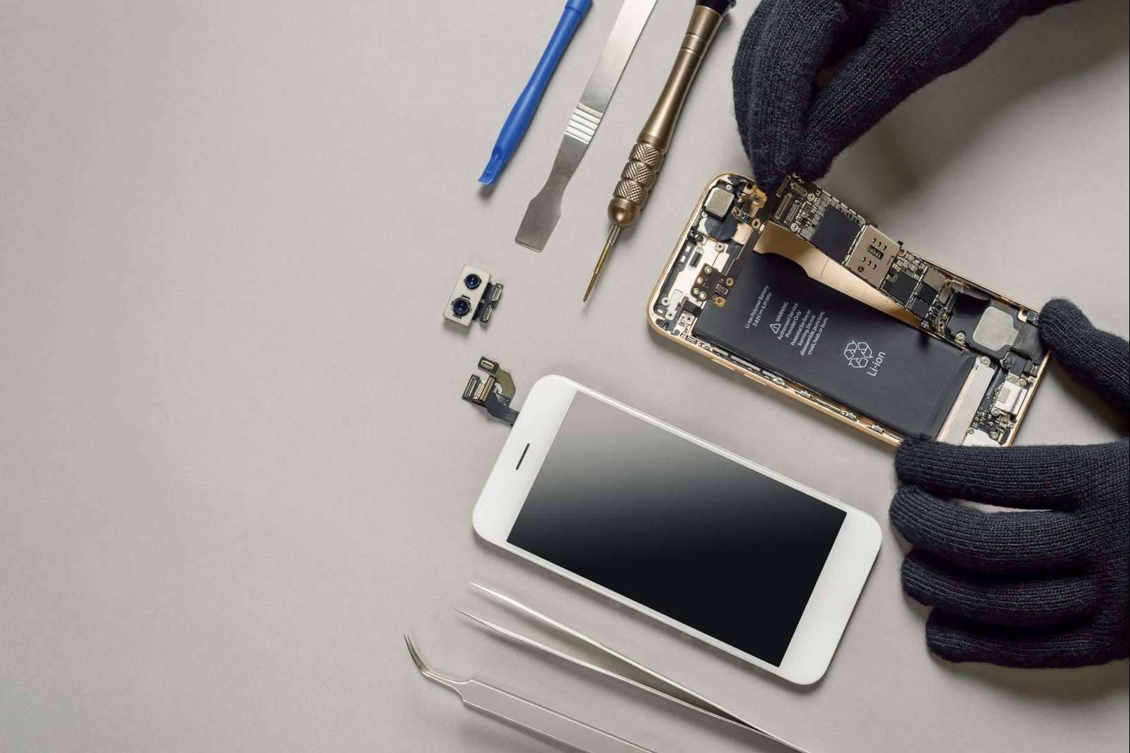 Un impecable control de calidad y distintos grados estéticos avalan los iPhone reacondicionados de Apple Adictos