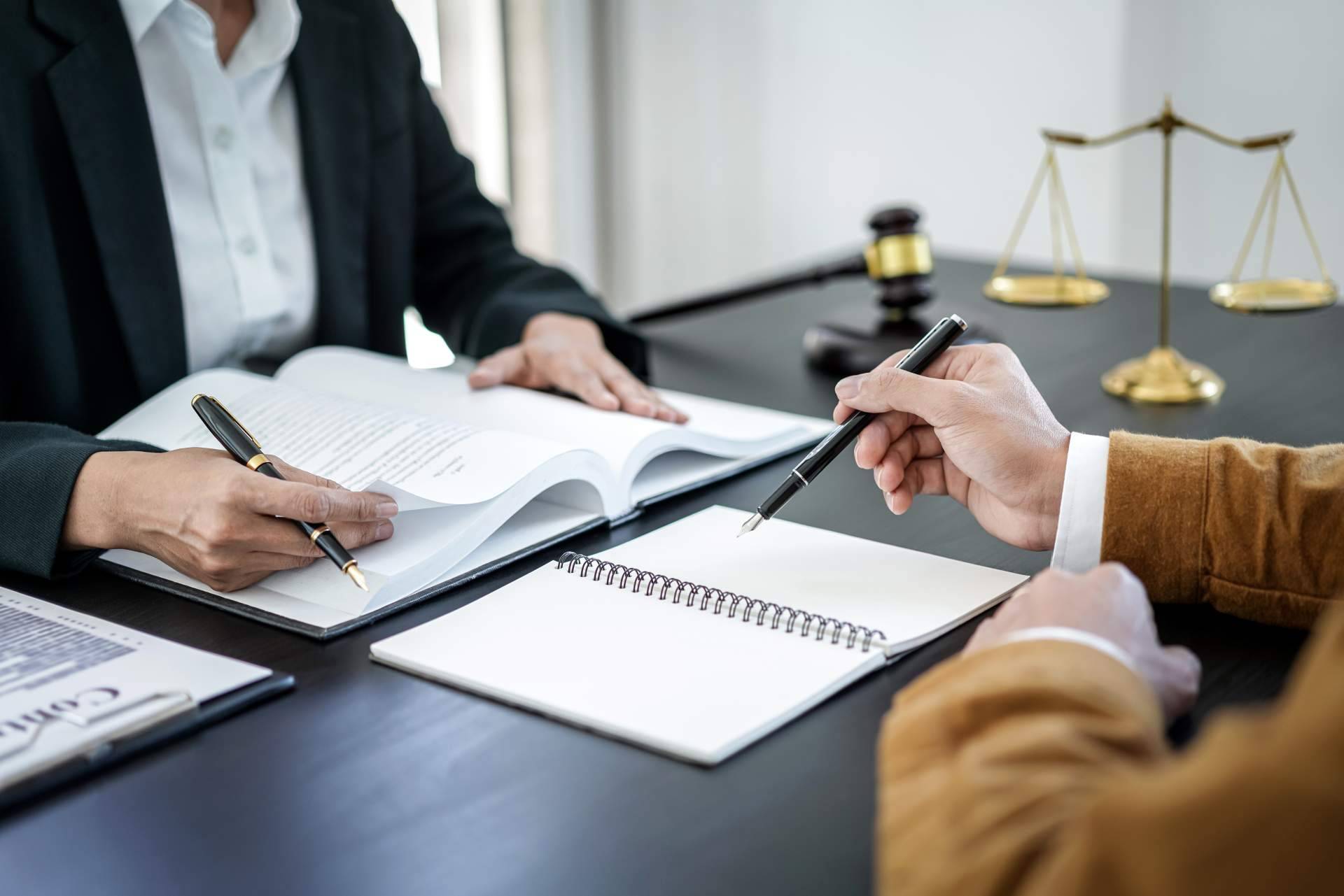 ¿Dónde encontrar expertos en el trámite del pago de la legítima? Abogados Herencias Barcelona
