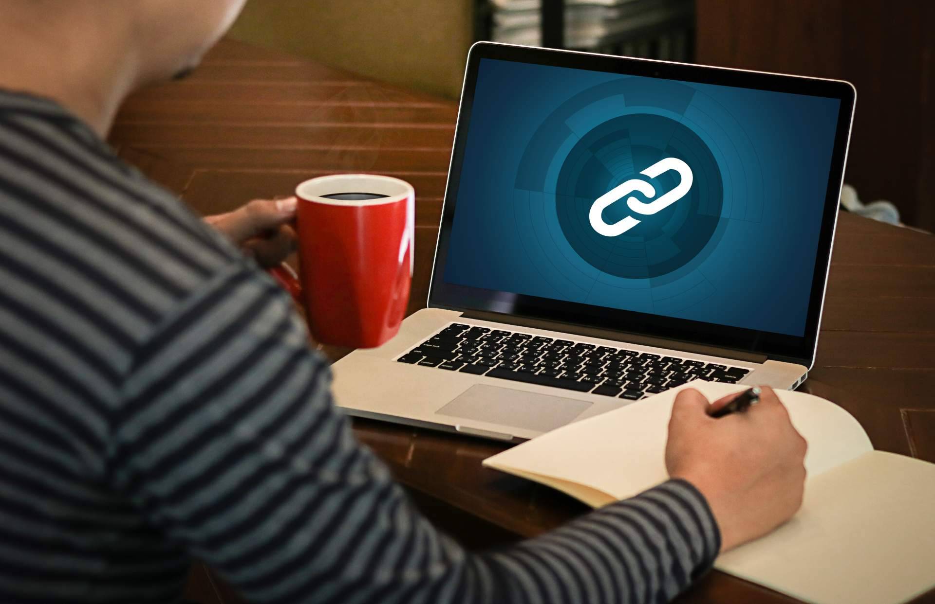 Backlinks de calidad son una tarea que hay que tener en cuenta en el posicionamiento SEO