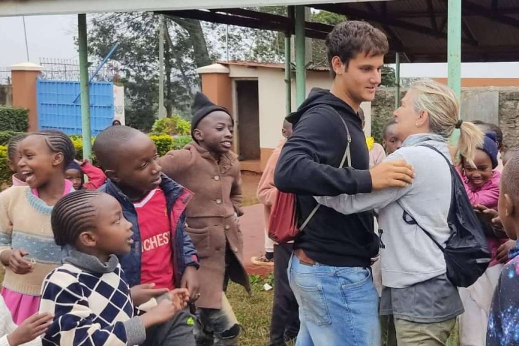 Cooperatour explica dónde aplicar para hacer un voluntariado en África